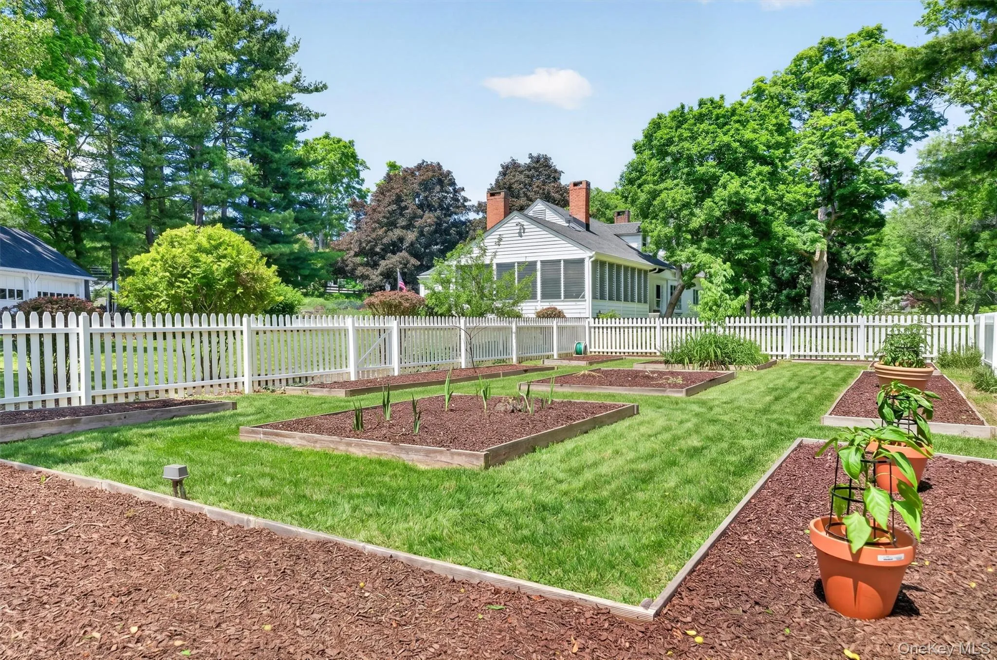 1825 Route 208, Blooming Grove, NY, 3 Bedrooms Bedrooms, 9 Rooms Rooms,3 BathroomsBathrooms,Residential,For Rent,Route 208,0,1010796 1825 Route 208, Blooming Grove, NY, 3 Bedrooms Bedrooms, 9 Rooms Rooms,3 BathroomsBathrooms,Residential,For Rent,Route 208,0,1010796