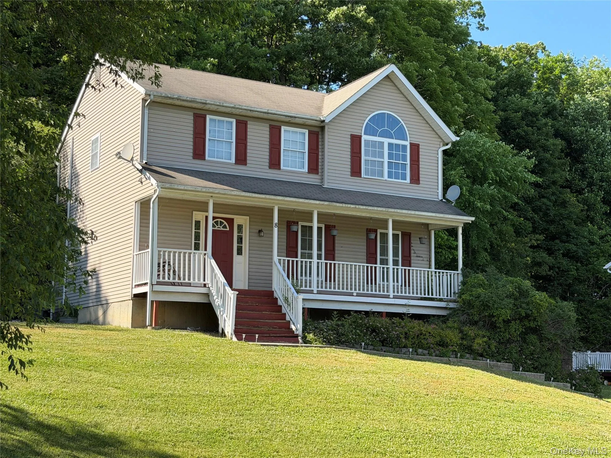 8 Walnut Lane, Middletown, NY, 3 Bedrooms Bedrooms, 8 Rooms Rooms,2 BathroomsBathrooms,Residential,For Rent,Walnut,0,1010798 8 Walnut Lane, Middletown, NY, 3 Bedrooms Bedrooms, 8 Rooms Rooms,2 BathroomsBathrooms,Residential,For Rent,Walnut,0,1010798