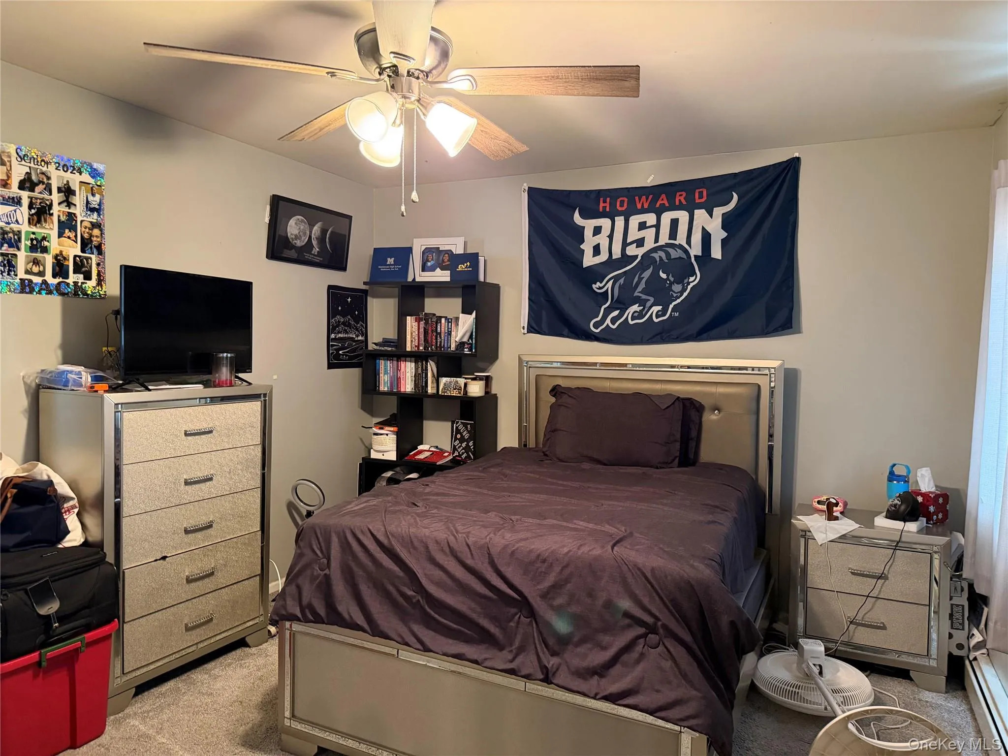 8 Walnut Lane, Middletown, NY, 3 Bedrooms Bedrooms, 8 Rooms Rooms,2 BathroomsBathrooms,Residential,For Rent,Walnut,0,1010798 8 Walnut Lane, Middletown, NY, 3 Bedrooms Bedrooms, 8 Rooms Rooms,2 BathroomsBathrooms,Residential,For Rent,Walnut,0,1010798
