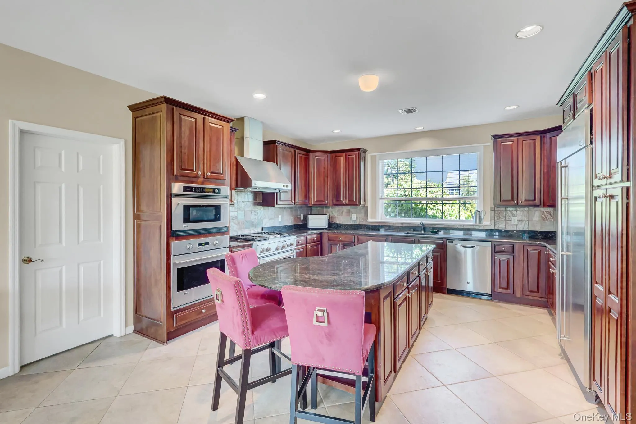 66 Canterbury Drive, Brookhaven, NY, 5 Bedrooms Bedrooms, 13 Rooms Rooms,6 BathroomsBathrooms,Residential,For Rent,Canterbury,0,1010804 66 Canterbury Drive, Brookhaven, NY, 5 Bedrooms Bedrooms, 13 Rooms Rooms,6 BathroomsBathrooms,Residential,For Rent,Canterbury,0,1010804