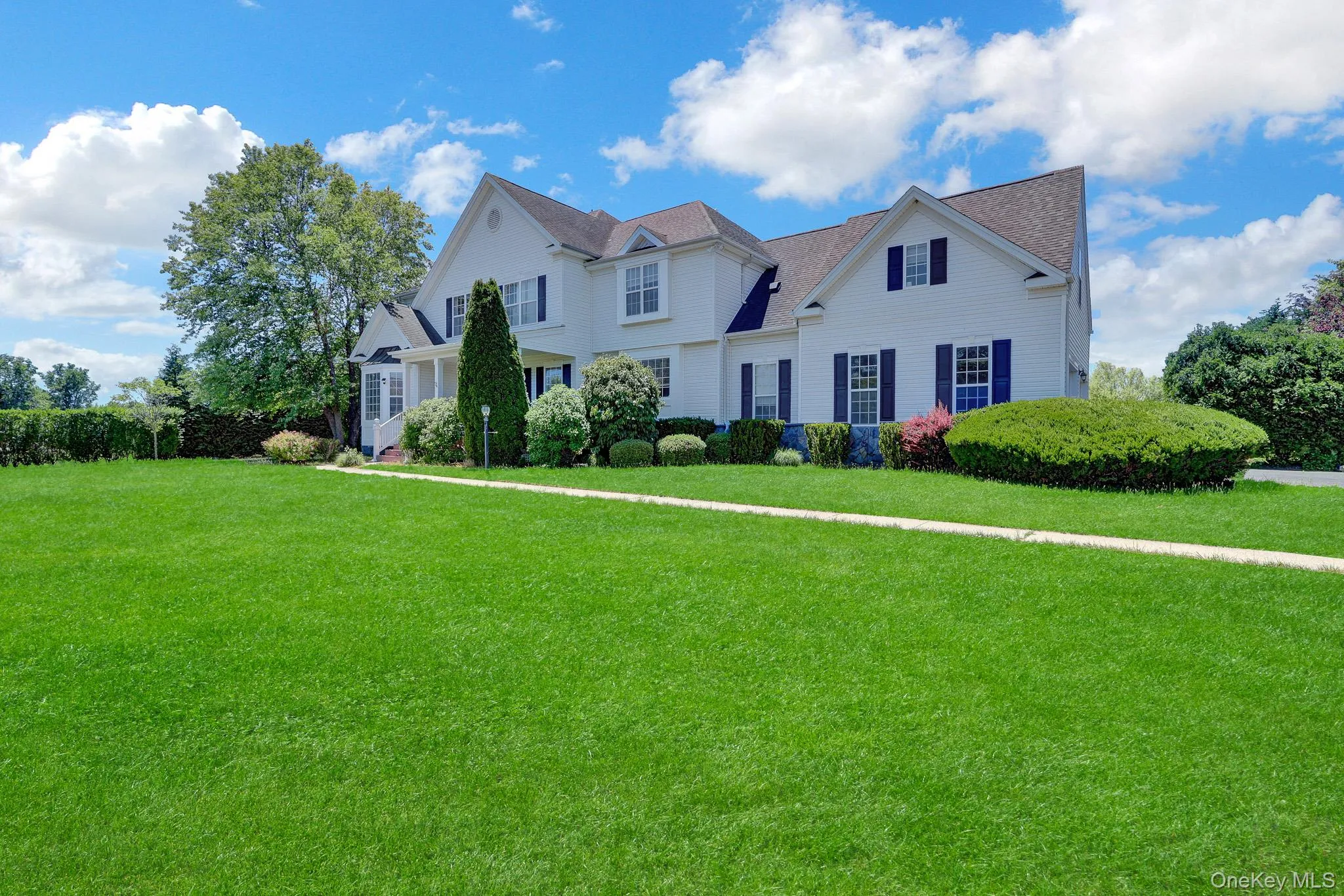 66 Canterbury Drive, Brookhaven, NY, 5 Bedrooms Bedrooms, 13 Rooms Rooms,6 BathroomsBathrooms,Residential,For Rent,Canterbury,0,1010804 66 Canterbury Drive, Brookhaven, NY, 5 Bedrooms Bedrooms, 13 Rooms Rooms,6 BathroomsBathrooms,Residential,For Rent,Canterbury,0,1010804