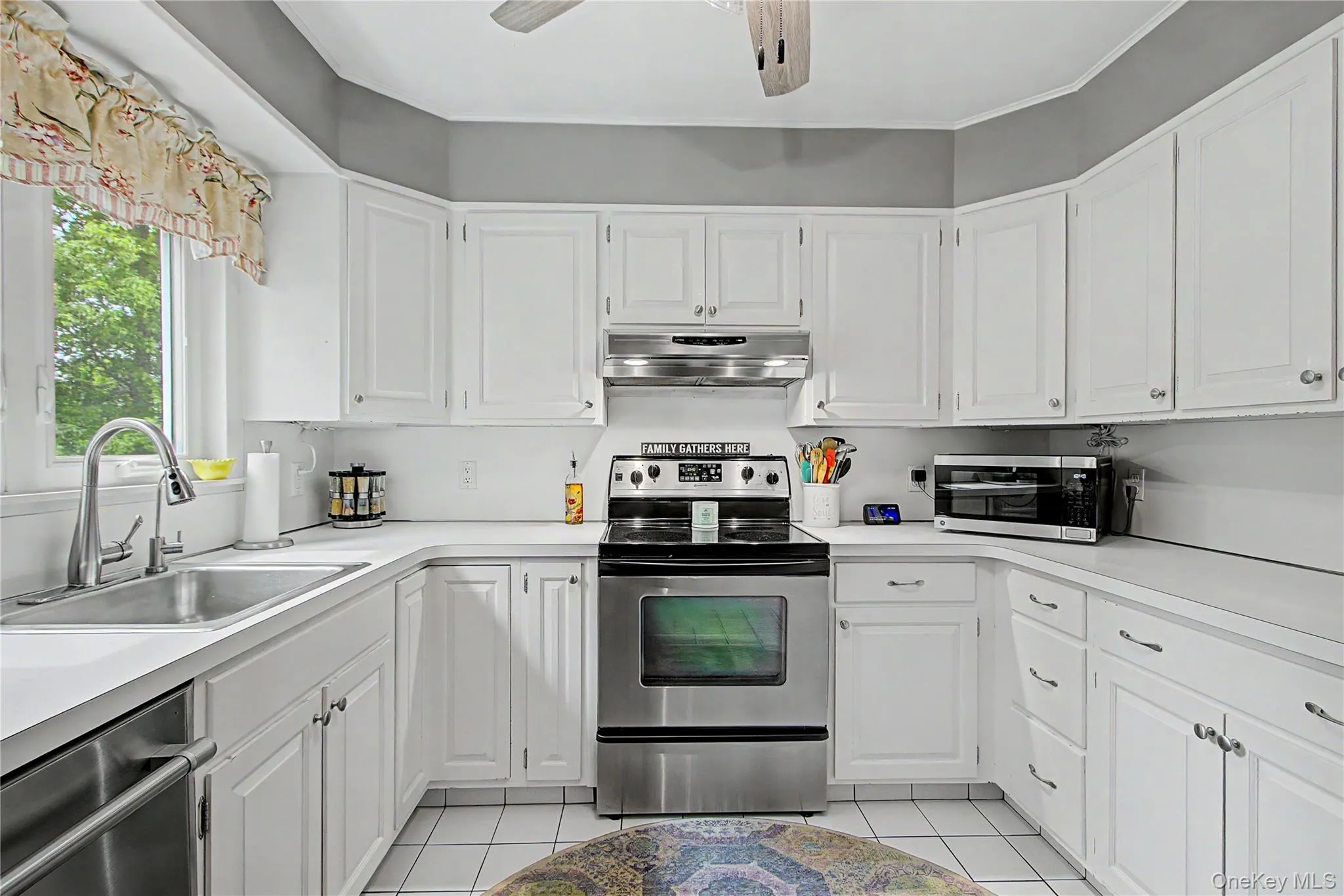 75 Randolph Avenue, Poughkeepsie, NY, 3 Bedrooms Bedrooms, 8 Rooms Rooms,1 BathroomBathrooms,Residential,For Rent,Randolph,0,1010807 75 Randolph Avenue, Poughkeepsie, NY, 3 Bedrooms Bedrooms, 8 Rooms Rooms,1 BathroomBathrooms,Residential,For Rent,Randolph,0,1010807