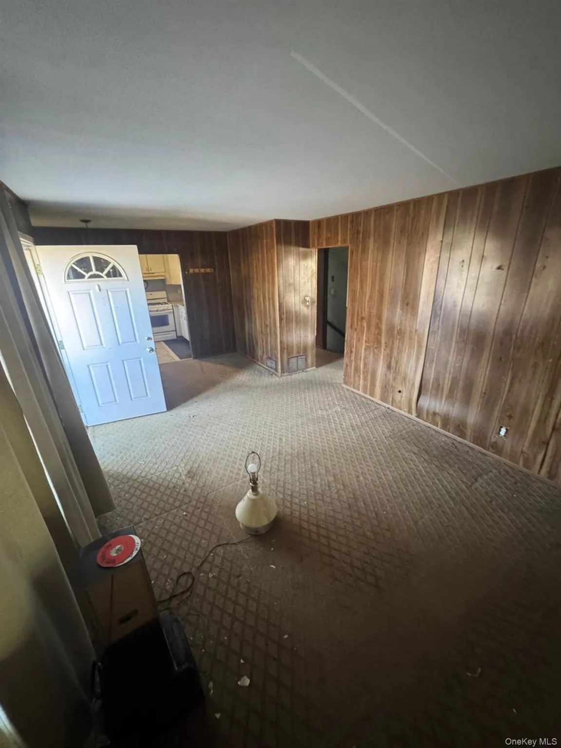 12 Ida Street, Islip, NY, 4 Bedrooms Bedrooms, 6 Rooms Rooms,1 BathroomBathrooms,Residential,For Rent,Ida,0,1010812 12 Ida Street, Islip, NY, 4 Bedrooms Bedrooms, 6 Rooms Rooms,1 BathroomBathrooms,Residential,For Rent,Ida,0,1010812