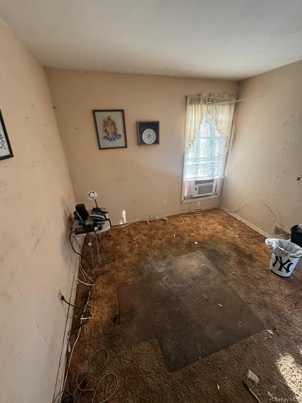 12 Ida Street, Islip, NY, 4 Bedrooms Bedrooms, 6 Rooms Rooms,1 BathroomBathrooms,Residential,For Rent,Ida,0,1010812 12 Ida Street, Islip, NY, 4 Bedrooms Bedrooms, 6 Rooms Rooms,1 BathroomBathrooms,Residential,For Rent,Ida,0,1010812