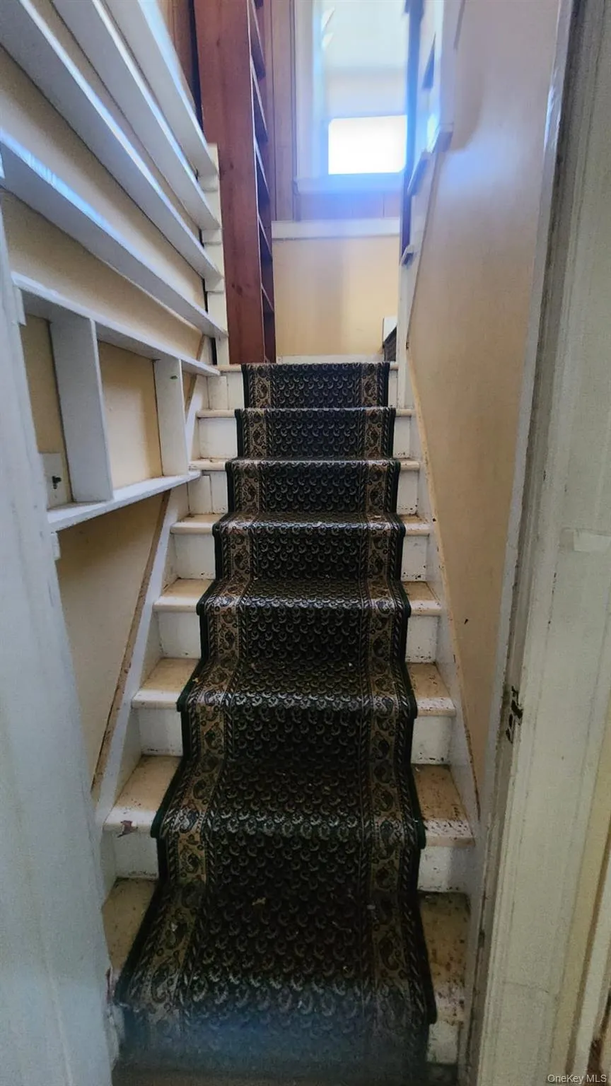 72 Archer Drive, Eastchester, NY, 4 Bedrooms Bedrooms, 8 Rooms Rooms,1 BathroomBathrooms,Residential,For Rent,Archer,0,1010823 72 Archer Drive, Eastchester, NY, 4 Bedrooms Bedrooms, 8 Rooms Rooms,1 BathroomBathrooms,Residential,For Rent,Archer,0,1010823