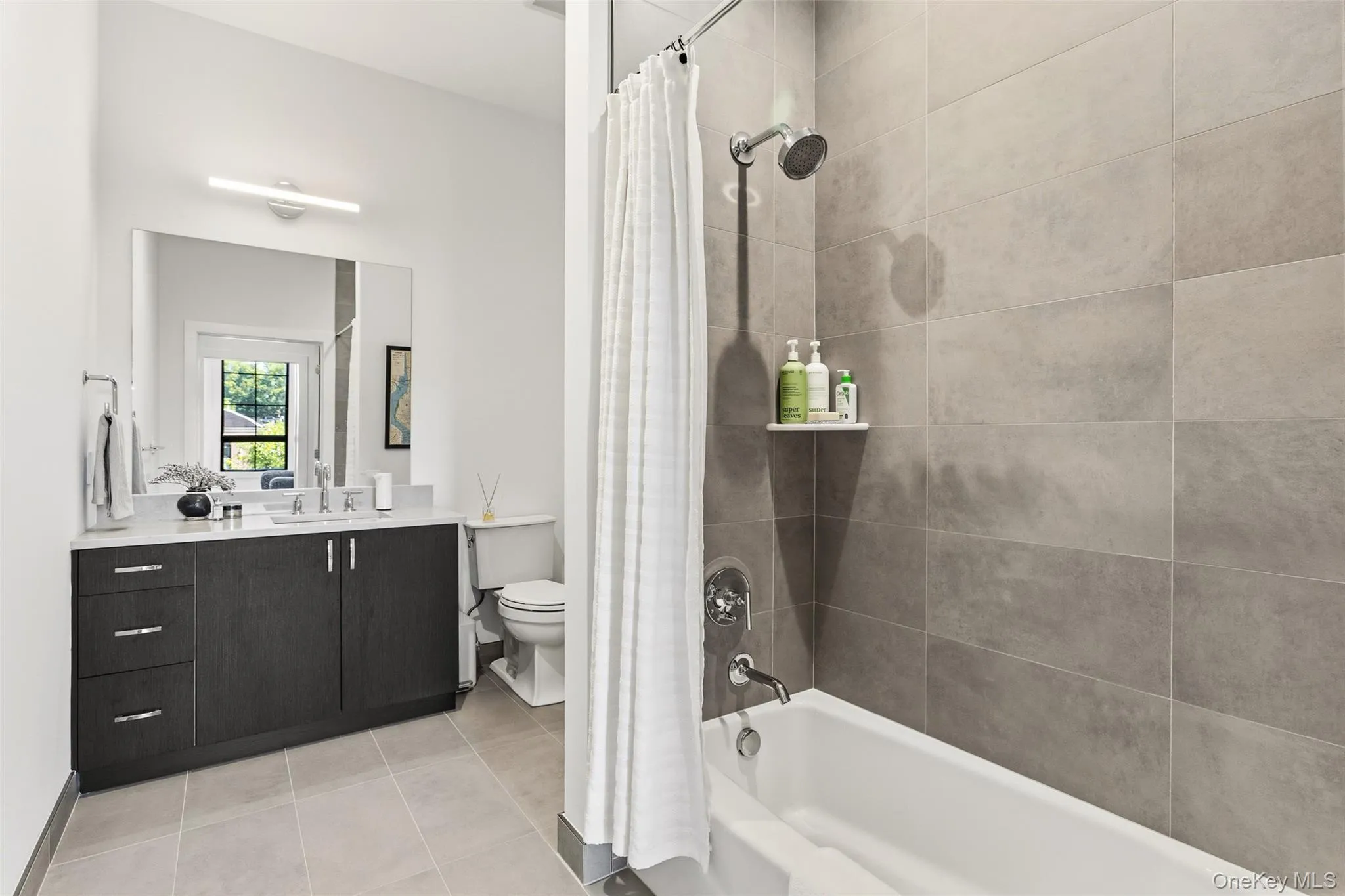 100 Legend Drive, Mount Pleasant, NY, 2 Bedrooms Bedrooms, 6 Rooms Rooms,2 BathroomsBathrooms,Residential,For Rent,Legend,0,1010826 100 Legend Drive, Mount Pleasant, NY, 2 Bedrooms Bedrooms, 6 Rooms Rooms,2 BathroomsBathrooms,Residential,For Rent,Legend,0,1010826