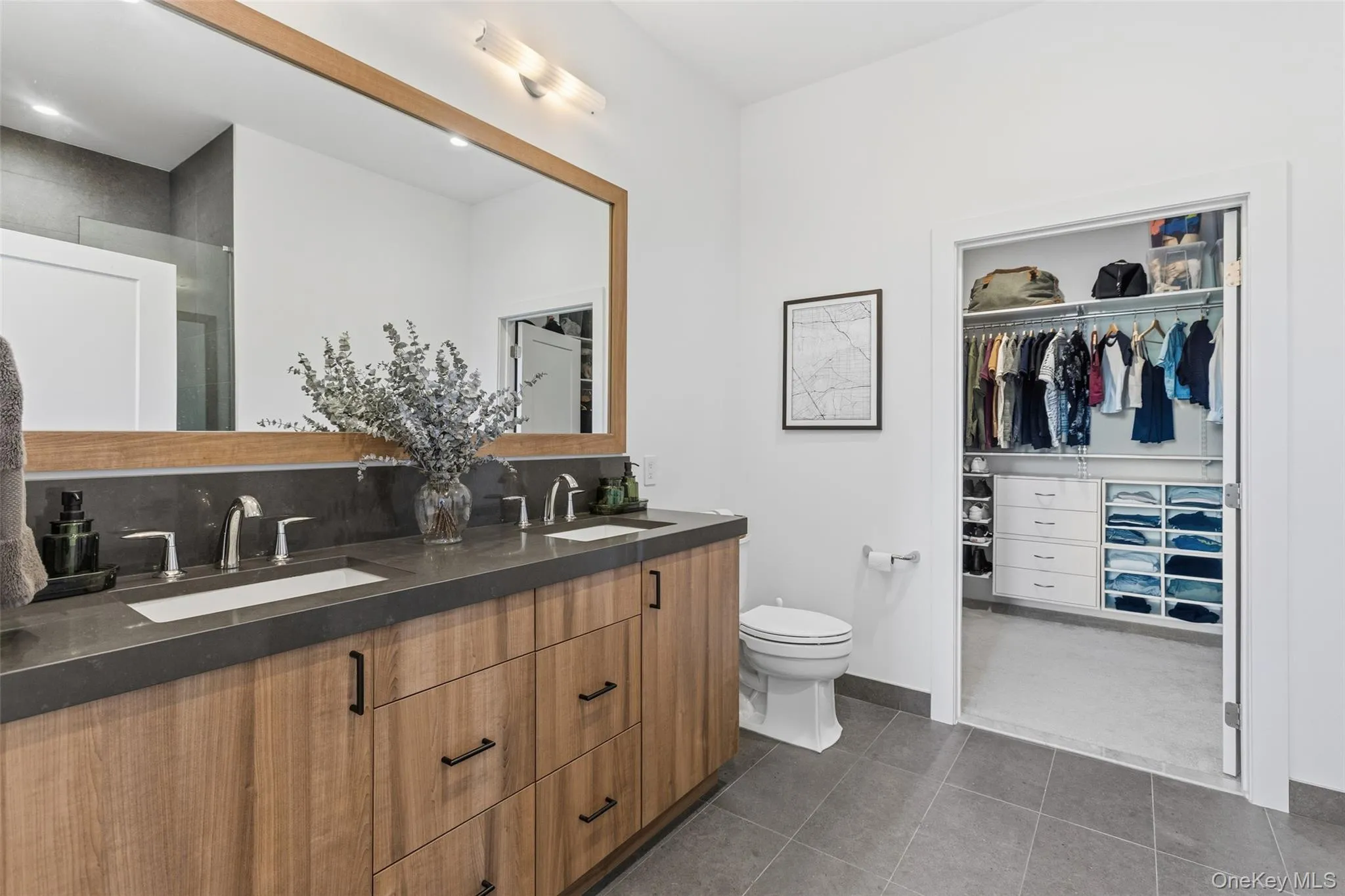 100 Legend Drive, Mount Pleasant, NY, 2 Bedrooms Bedrooms, 6 Rooms Rooms,2 BathroomsBathrooms,Residential,For Rent,Legend,0,1010826 100 Legend Drive, Mount Pleasant, NY, 2 Bedrooms Bedrooms, 6 Rooms Rooms,2 BathroomsBathrooms,Residential,For Rent,Legend,0,1010826