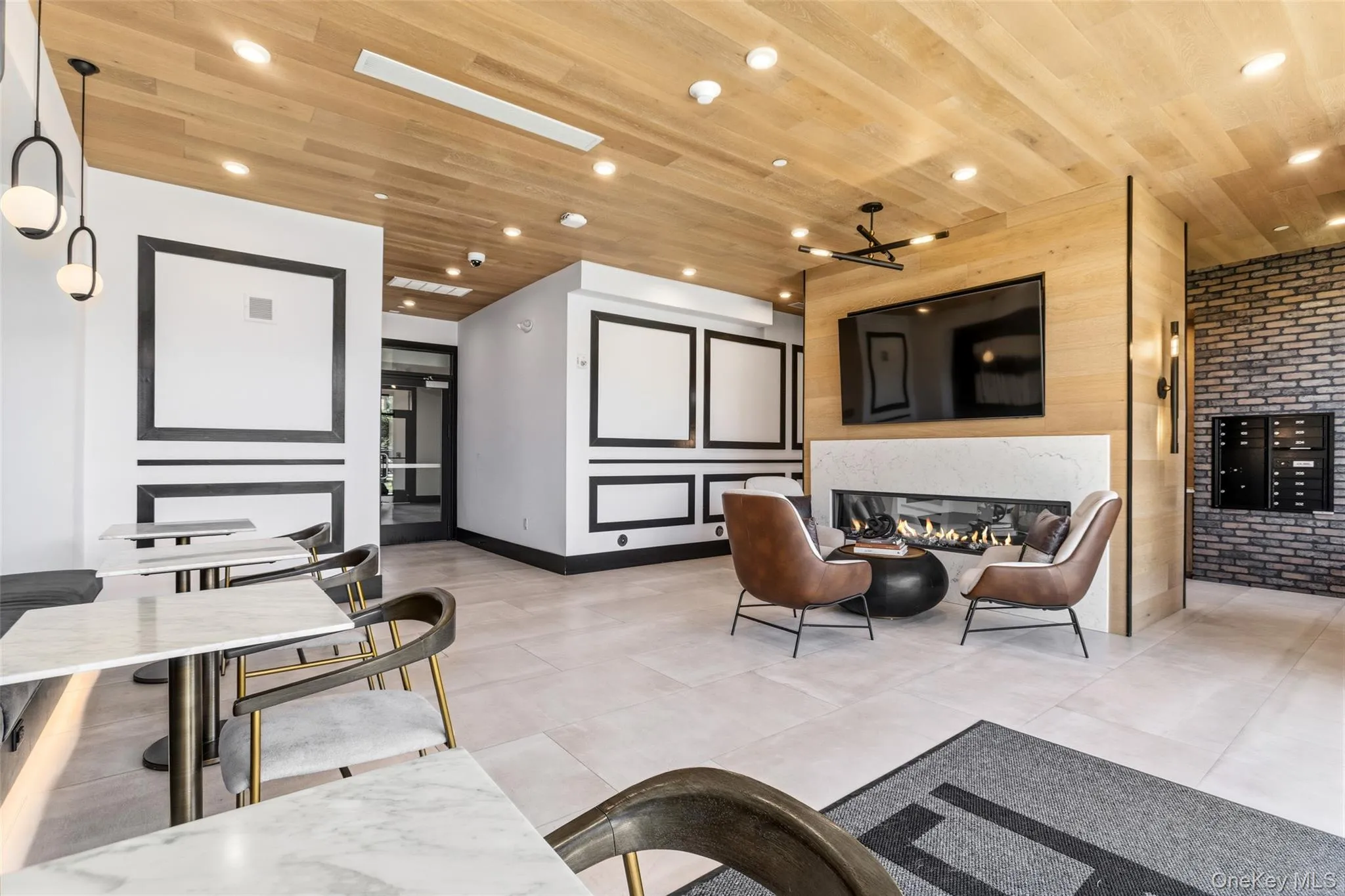 100 Legend Drive, Mount Pleasant, NY, 2 Bedrooms Bedrooms, 6 Rooms Rooms,2 BathroomsBathrooms,Residential,For Rent,Legend,0,1010826 100 Legend Drive, Mount Pleasant, NY, 2 Bedrooms Bedrooms, 6 Rooms Rooms,2 BathroomsBathrooms,Residential,For Rent,Legend,0,1010826