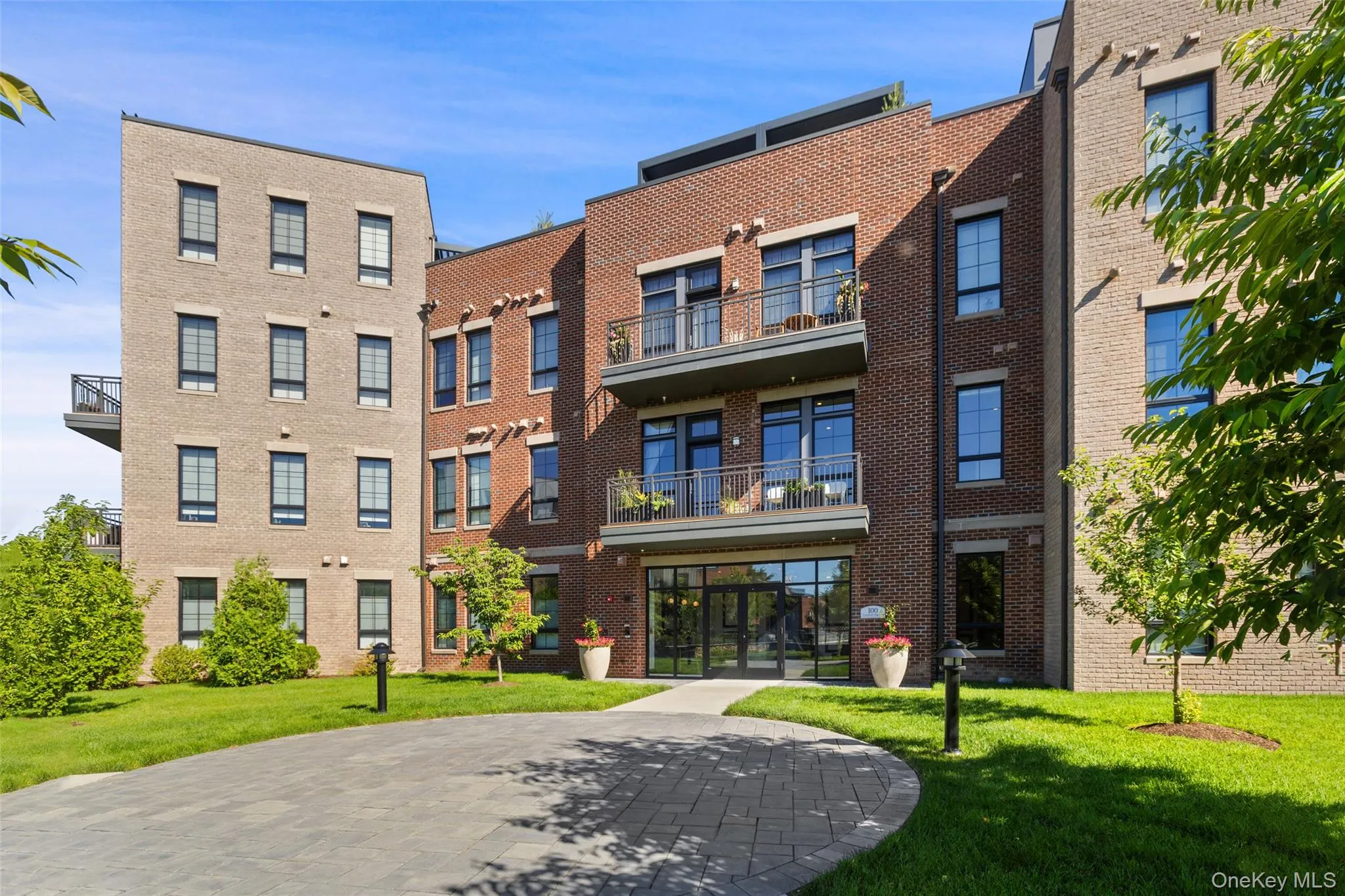 100 Legend Drive, Mount Pleasant, NY, 2 Bedrooms Bedrooms, 6 Rooms Rooms,2 BathroomsBathrooms,Residential,For Rent,Legend,0,1010826 100 Legend Drive, Mount Pleasant, NY, 2 Bedrooms Bedrooms, 6 Rooms Rooms,2 BathroomsBathrooms,Residential,For Rent,Legend,0,1010826