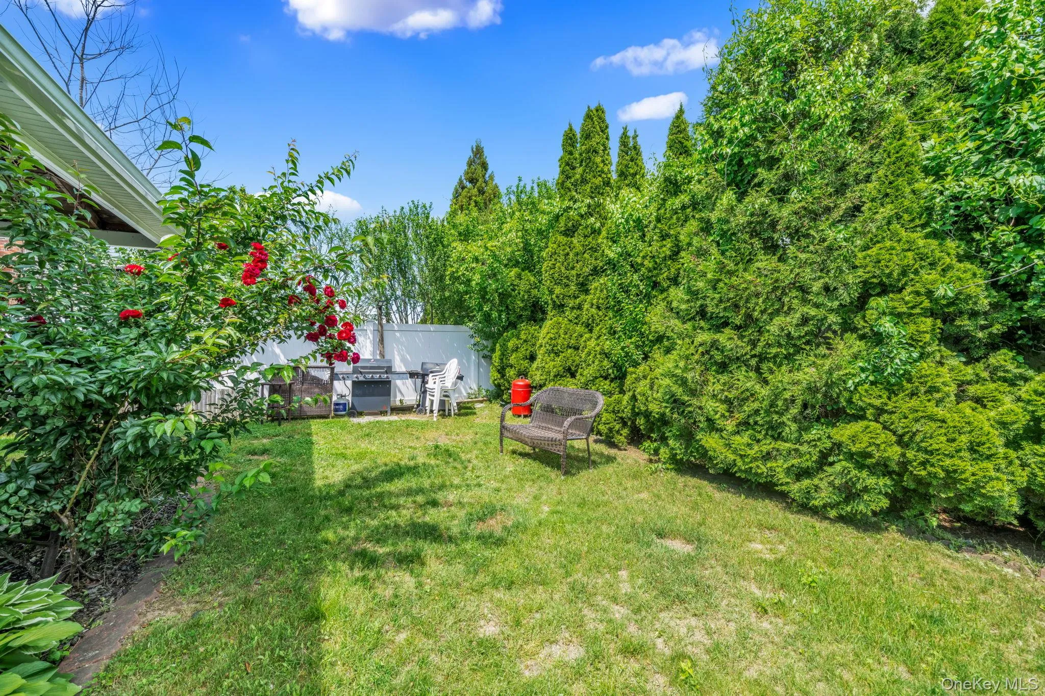 9 Nassau Avenue, West Babylon, NY, 3 Bedrooms Bedrooms, 8 Rooms Rooms,2 BathroomsBathrooms,Residential,For Rent,Nassau,0,1010827 9 Nassau Avenue, West Babylon, NY, 3 Bedrooms Bedrooms, 8 Rooms Rooms,2 BathroomsBathrooms,Residential,For Rent,Nassau,0,1010827