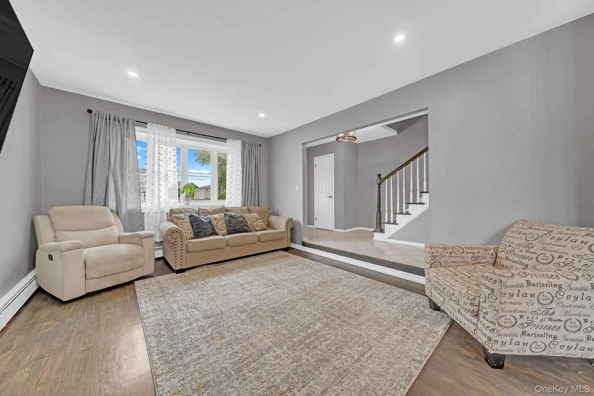 9 Nassau Avenue, West Babylon, NY, 3 Bedrooms Bedrooms, 8 Rooms Rooms,2 BathroomsBathrooms,Residential,For Rent,Nassau,0,1010827 9 Nassau Avenue, West Babylon, NY, 3 Bedrooms Bedrooms, 8 Rooms Rooms,2 BathroomsBathrooms,Residential,For Rent,Nassau,0,1010827