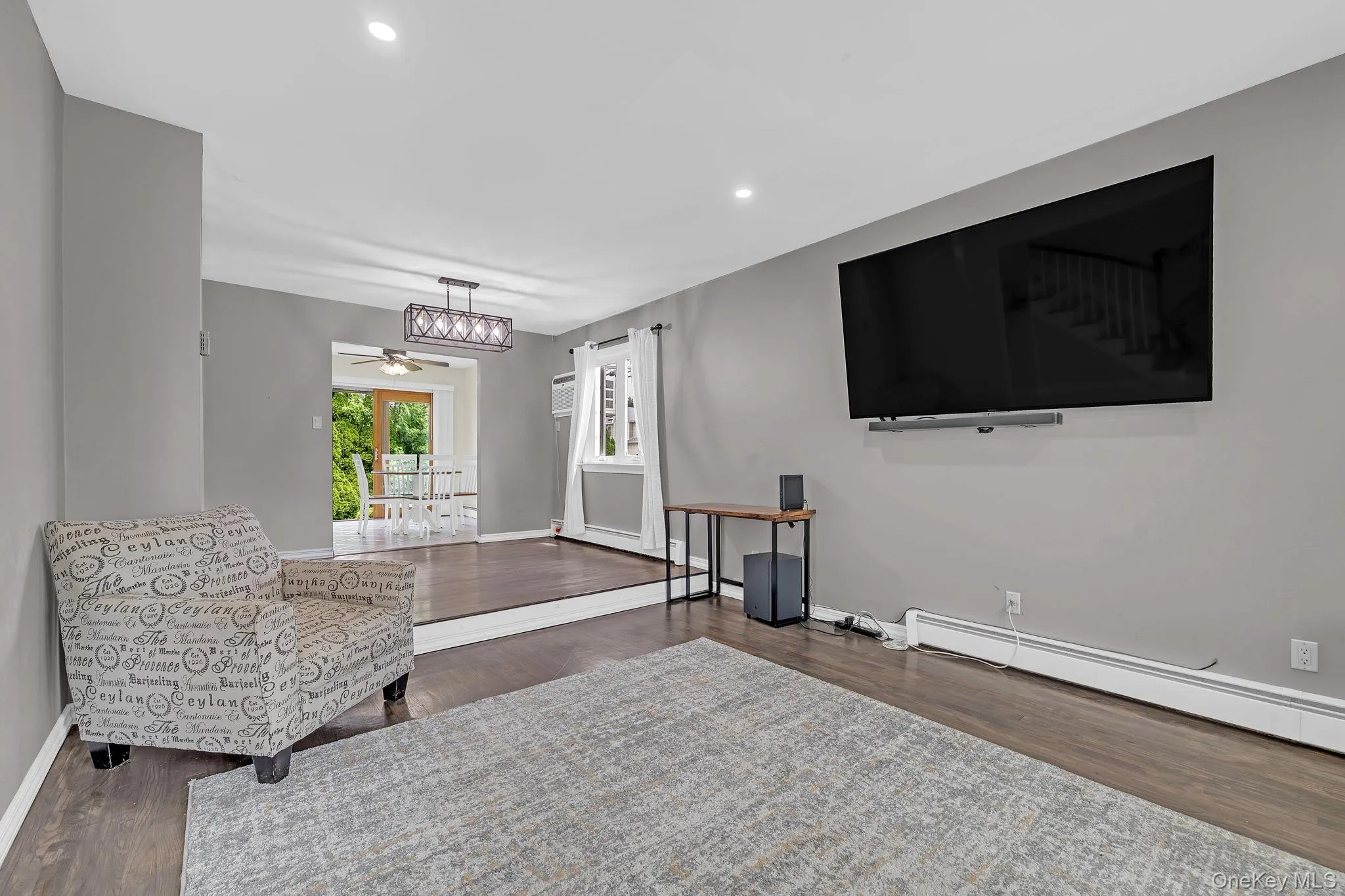 9 Nassau Avenue, West Babylon, NY, 3 Bedrooms Bedrooms, 8 Rooms Rooms,2 BathroomsBathrooms,Residential,For Rent,Nassau,0,1010827 9 Nassau Avenue, West Babylon, NY, 3 Bedrooms Bedrooms, 8 Rooms Rooms,2 BathroomsBathrooms,Residential,For Rent,Nassau,0,1010827