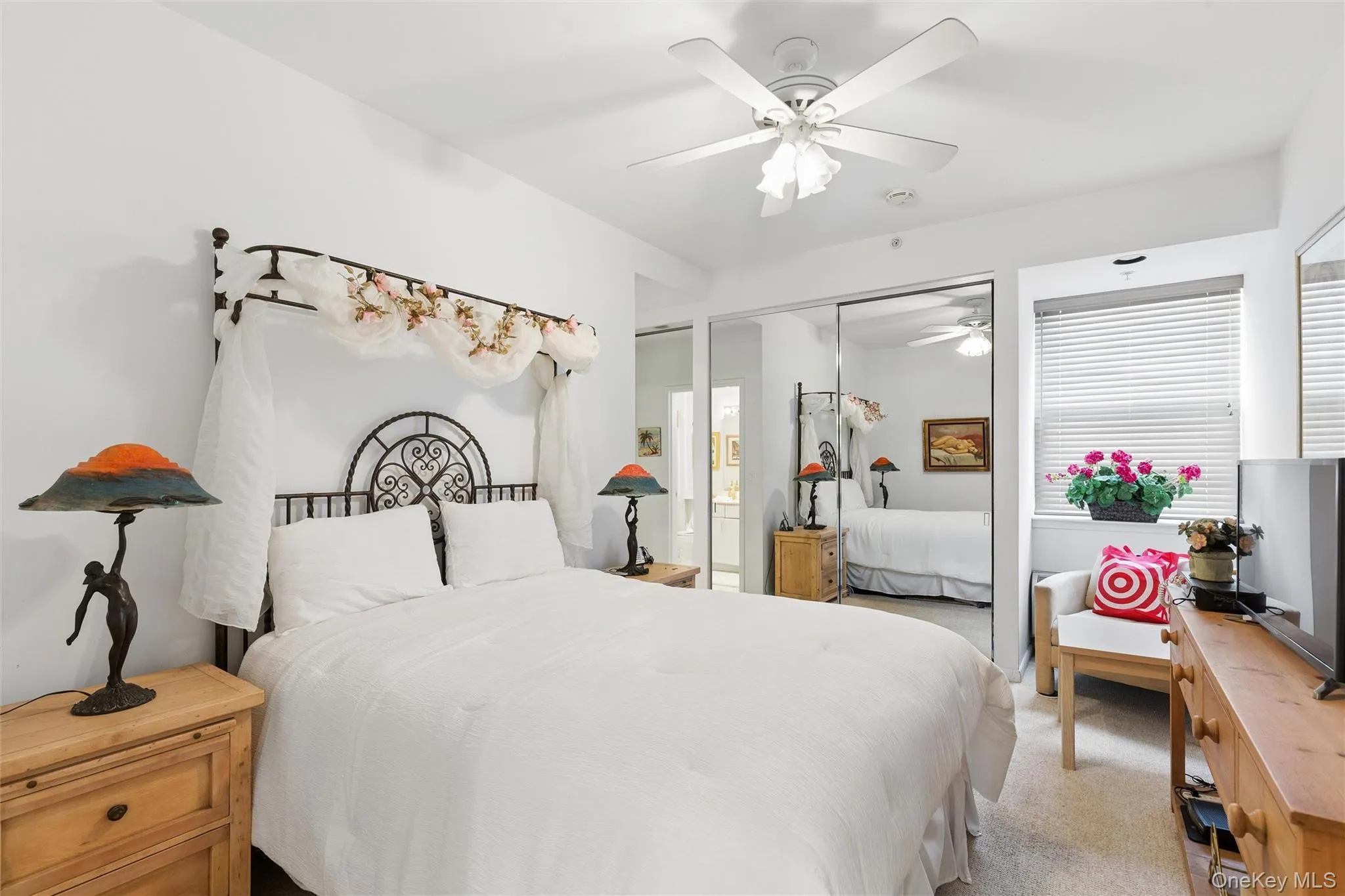 260 Dune Road, Southampton, NY, 2 Bedrooms Bedrooms, 5 Rooms Rooms,2 BathroomsBathrooms,Residential Lease,For Rent,Dune,0,1010830 260 Dune Road, Southampton, NY, 2 Bedrooms Bedrooms, 5 Rooms Rooms,2 BathroomsBathrooms,Residential Lease,For Rent,Dune,0,1010830