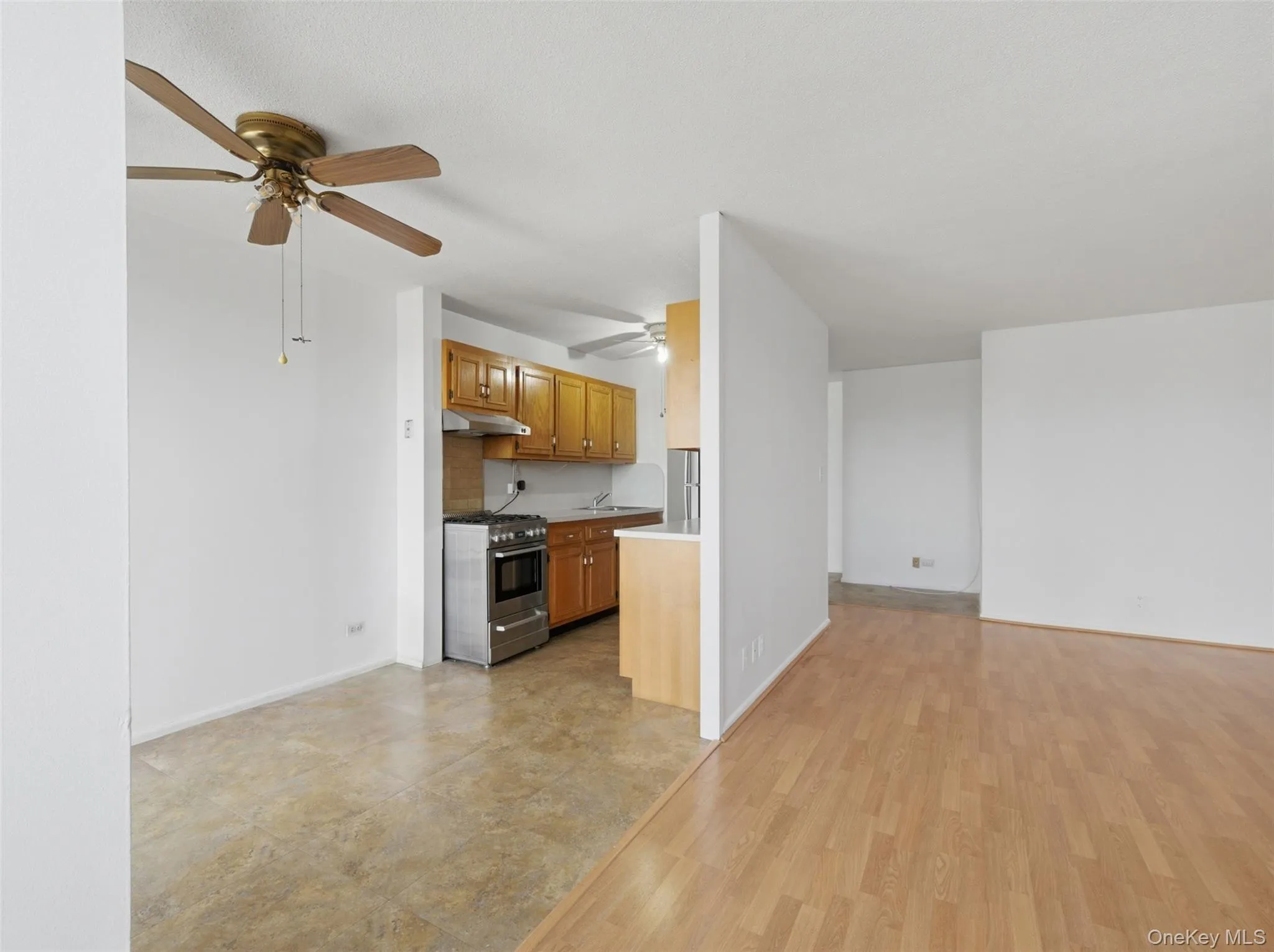 290 232nd Street, New York, NY, 1 Bedroom Bedrooms, 3 Rooms Rooms,1 BathroomBathrooms,Residential,For Rent,232nd,0,1010834 290 232nd Street, New York, NY, 1 Bedroom Bedrooms, 3 Rooms Rooms,1 BathroomBathrooms,Residential,For Rent,232nd,0,1010834