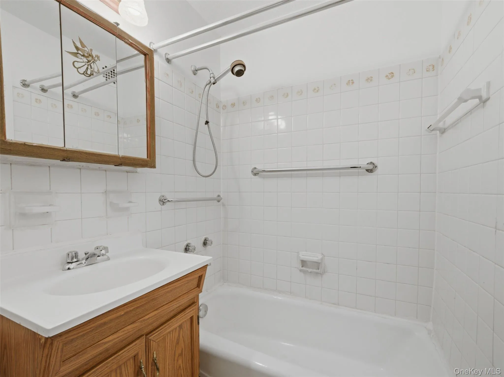 290 232nd Street, New York, NY, 1 Bedroom Bedrooms, 3 Rooms Rooms,1 BathroomBathrooms,Residential,For Rent,232nd,0,1010834 290 232nd Street, New York, NY, 1 Bedroom Bedrooms, 3 Rooms Rooms,1 BathroomBathrooms,Residential,For Rent,232nd,0,1010834