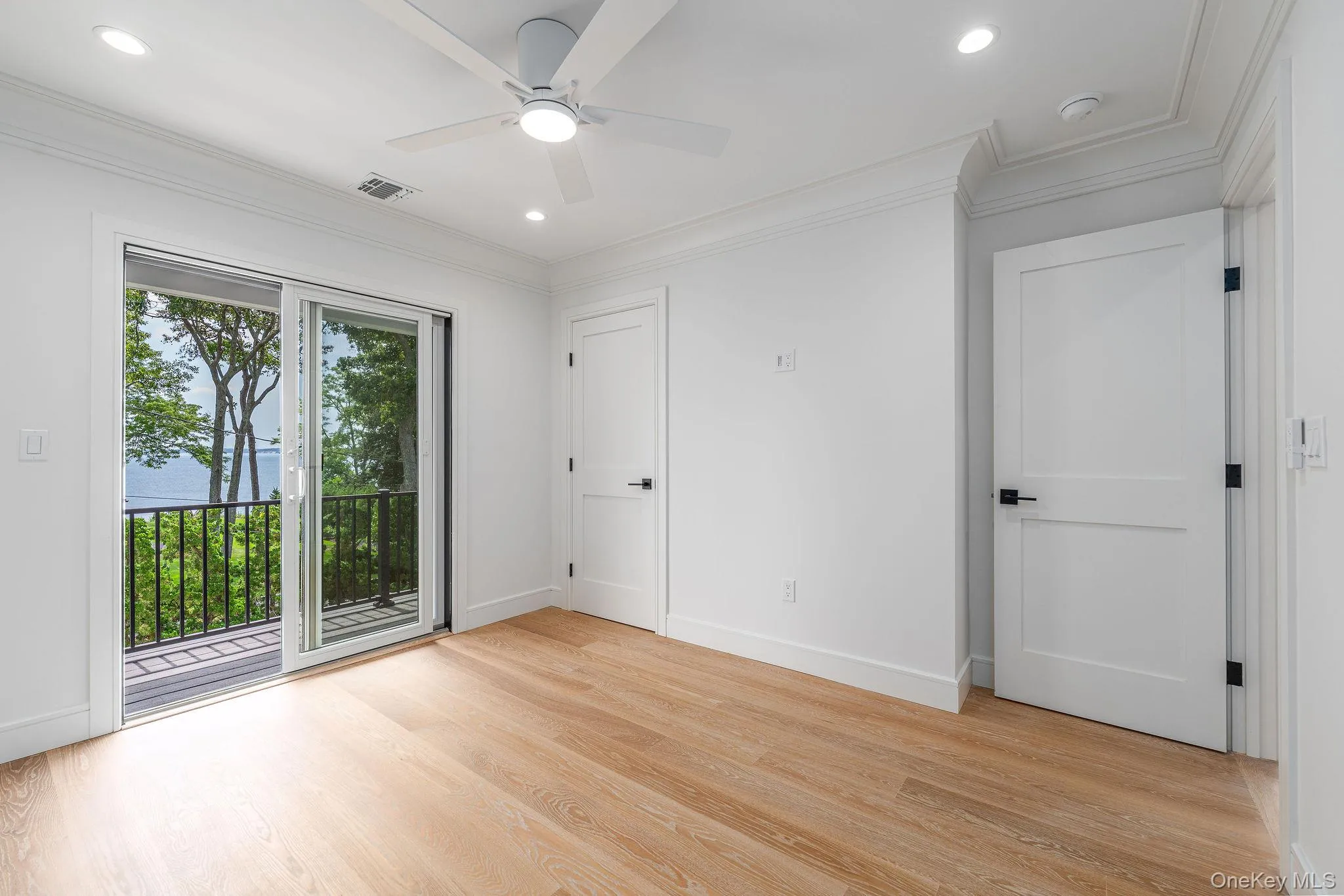 405 Oakwood Drive, Southold, NY, 4 Bedrooms Bedrooms, 8 Rooms Rooms,2 BathroomsBathrooms,Residential,For Rent,Oakwood,0,KEY1010835 405 Oakwood Drive, Southold, NY, 4 Bedrooms Bedrooms, 8 Rooms Rooms,2 BathroomsBathrooms,Residential,For Rent,Oakwood,0,KEY1010835