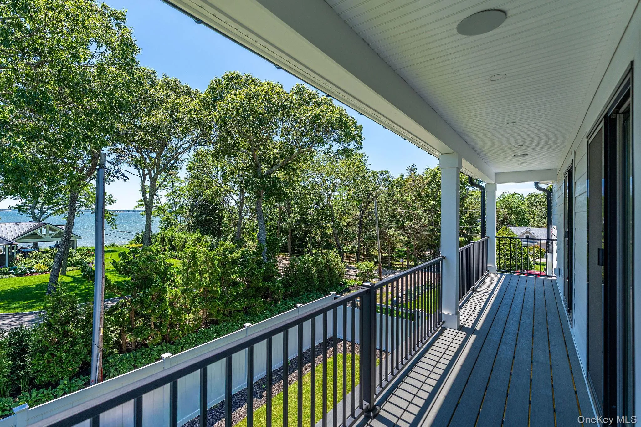 405 Oakwood Drive, Southold, NY, 4 Bedrooms Bedrooms, 8 Rooms Rooms,2 BathroomsBathrooms,Residential,For Rent,Oakwood,0,KEY1010835 405 Oakwood Drive, Southold, NY, 4 Bedrooms Bedrooms, 8 Rooms Rooms,2 BathroomsBathrooms,Residential,For Rent,Oakwood,0,KEY1010835