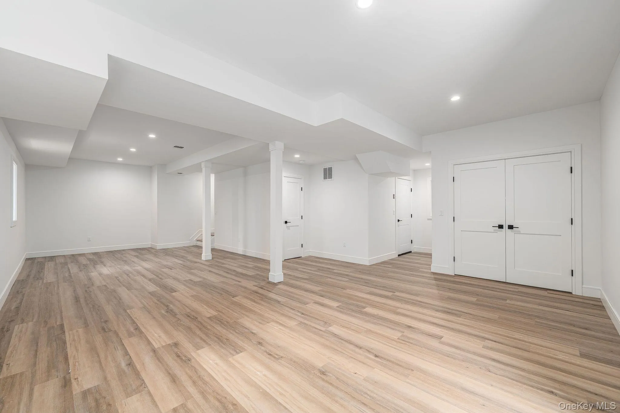 405 Oakwood Drive, Southold, NY, 4 Bedrooms Bedrooms, 8 Rooms Rooms,2 BathroomsBathrooms,Residential,For Rent,Oakwood,0,KEY1010835 405 Oakwood Drive, Southold, NY, 4 Bedrooms Bedrooms, 8 Rooms Rooms,2 BathroomsBathrooms,Residential,For Rent,Oakwood,0,KEY1010835