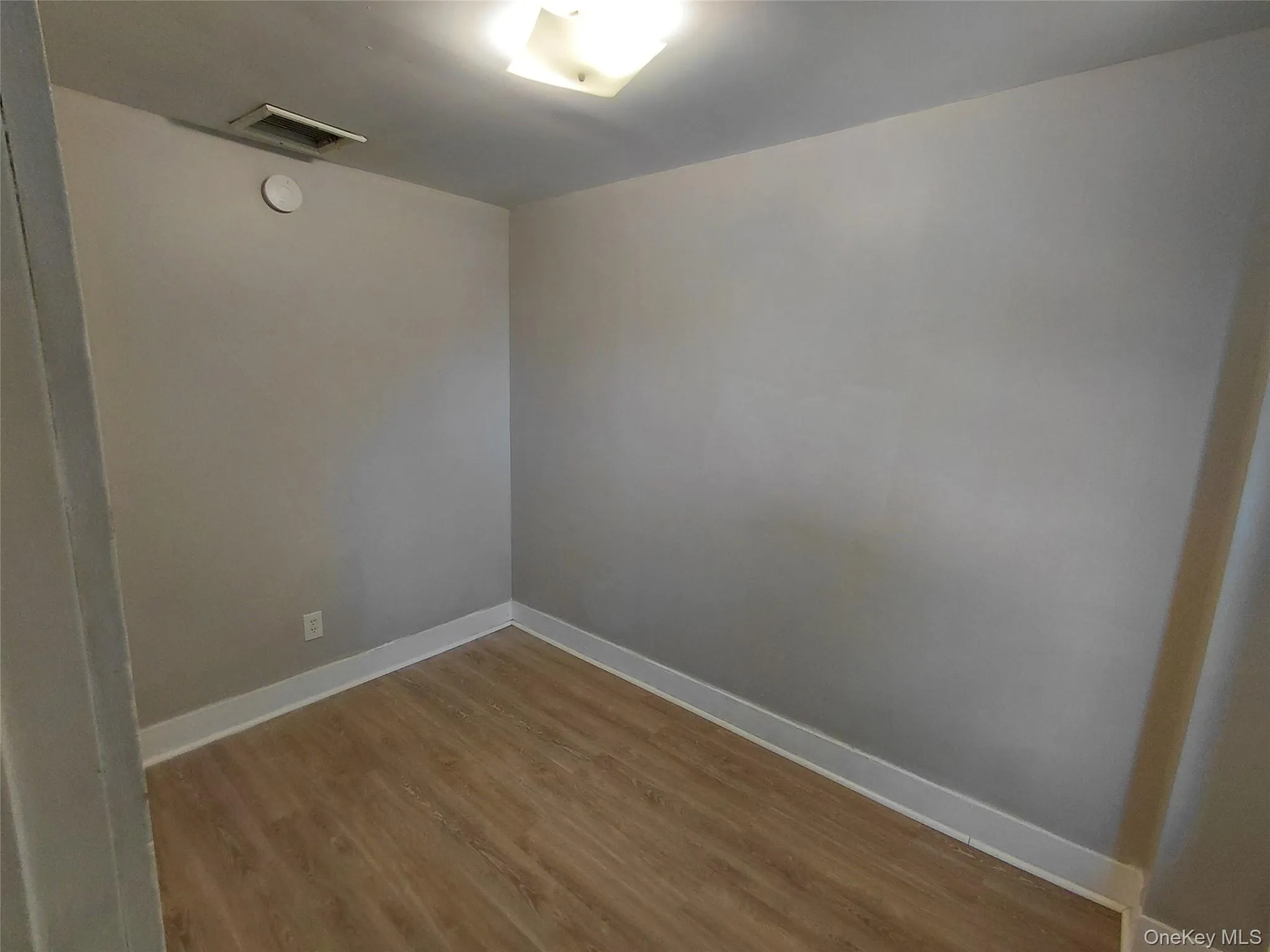 69 Greenkill Avenue, Kingston, NY, 2 Bedrooms Bedrooms, 5 Rooms Rooms,1 BathroomBathrooms,Residential Lease,For Rent,Greenkill,0,1010837 69 Greenkill Avenue, Kingston, NY, 2 Bedrooms Bedrooms, 5 Rooms Rooms,1 BathroomBathrooms,Residential Lease,For Rent,Greenkill,0,1010837