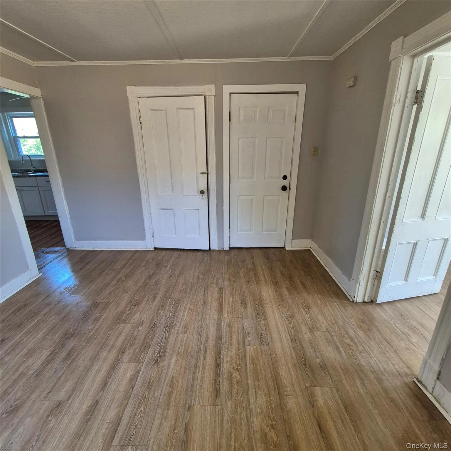 69 Greenkill Avenue, Kingston, NY, 2 Bedrooms Bedrooms, 5 Rooms Rooms,1 BathroomBathrooms,Residential Lease,For Rent,Greenkill,0,1010837 69 Greenkill Avenue, Kingston, NY, 2 Bedrooms Bedrooms, 5 Rooms Rooms,1 BathroomBathrooms,Residential Lease,For Rent,Greenkill,0,1010837