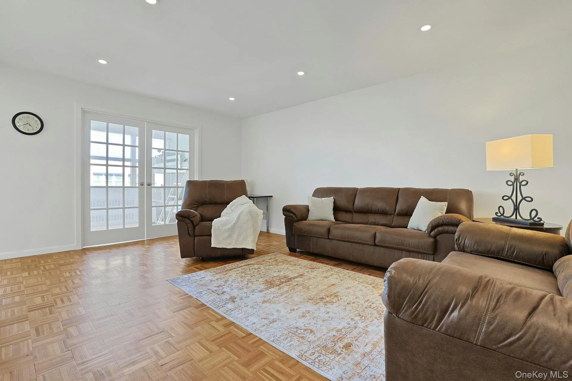 12 Old Mamaroneck Road, White Plains, NY, 1 Bedroom Bedrooms, 5 Rooms Rooms,1 BathroomBathrooms,Residential,For Rent,Old Mamaroneck,0,1010841 12 Old Mamaroneck Road, White Plains, NY, 1 Bedroom Bedrooms, 5 Rooms Rooms,1 BathroomBathrooms,Residential,For Rent,Old Mamaroneck,0,1010841