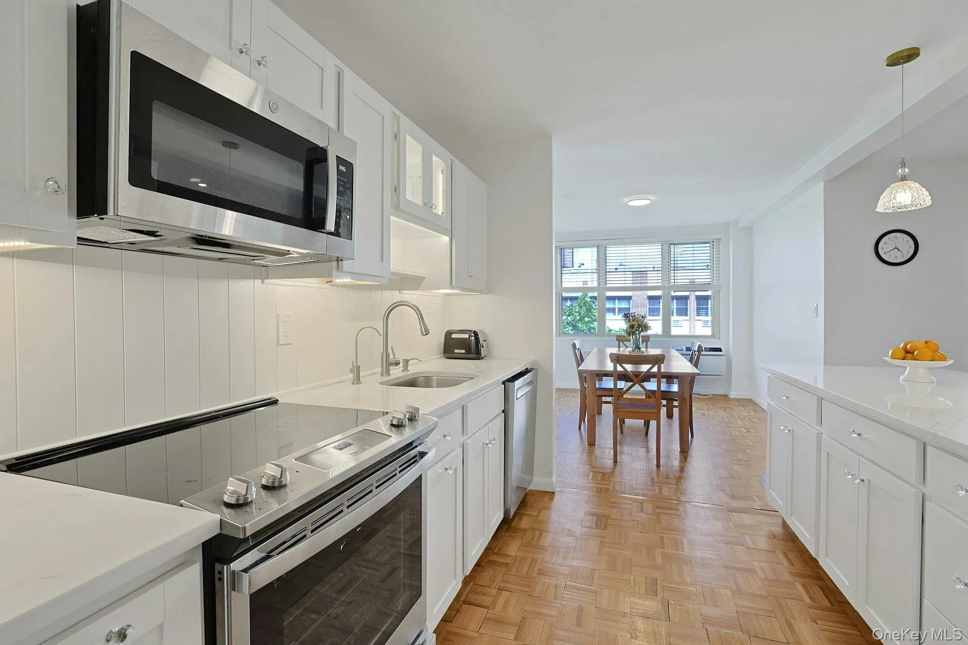 12 Old Mamaroneck Road, White Plains, NY, 1 Bedroom Bedrooms, 5 Rooms Rooms,1 BathroomBathrooms,Residential,For Rent,Old Mamaroneck,0,1010841 12 Old Mamaroneck Road, White Plains, NY, 1 Bedroom Bedrooms, 5 Rooms Rooms,1 BathroomBathrooms,Residential,For Rent,Old Mamaroneck,0,1010841