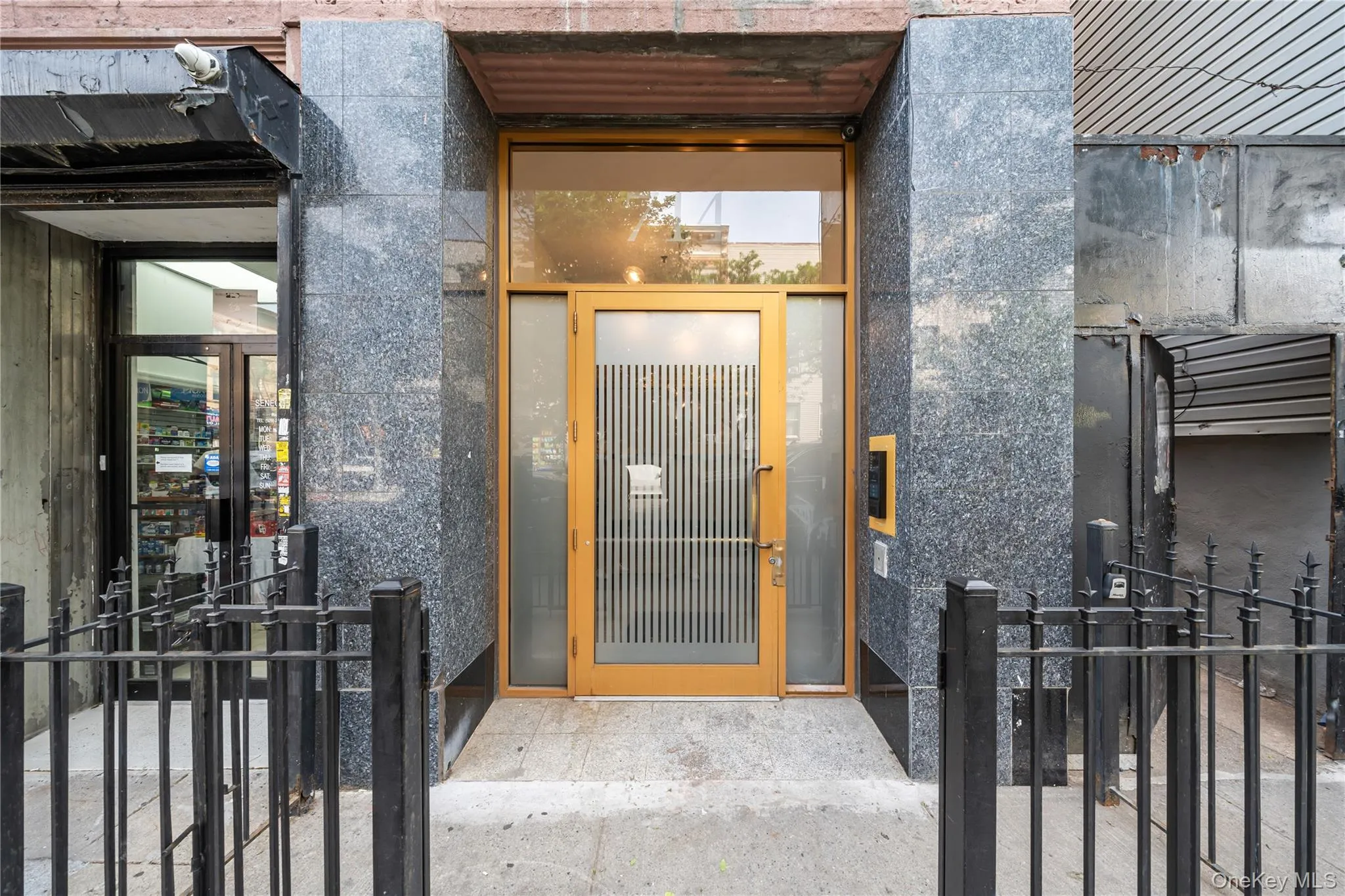 714 Seneca Avenue, New York, NY, 1 Bedroom Bedrooms, 2 Rooms Rooms,1 BathroomBathrooms,Residential,For Rent,Seneca,0,1010842 714 Seneca Avenue, New York, NY, 1 Bedroom Bedrooms, 2 Rooms Rooms,1 BathroomBathrooms,Residential,For Rent,Seneca,0,1010842