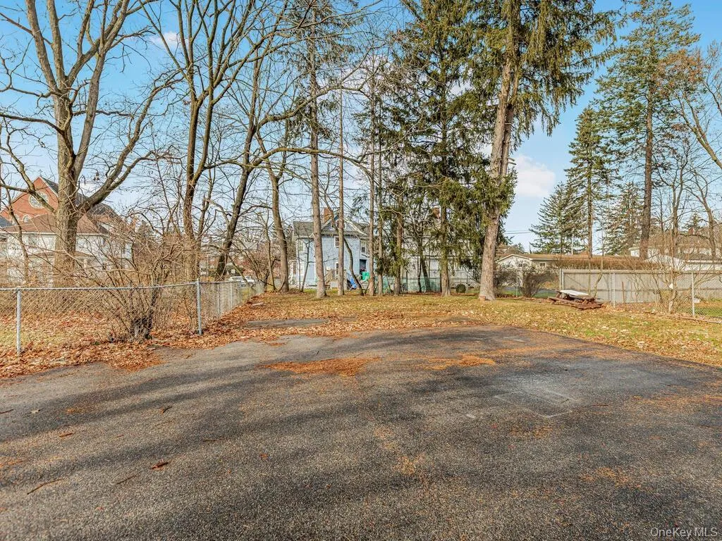 7 Sproat Street, Middletown, NY, 1 Bedroom Bedrooms, 3 Rooms Rooms,1 BathroomBathrooms,Residential Lease,For Rent,Sproat,0,1010844 7 Sproat Street, Middletown, NY, 1 Bedroom Bedrooms, 3 Rooms Rooms,1 BathroomBathrooms,Residential Lease,For Rent,Sproat,0,1010844