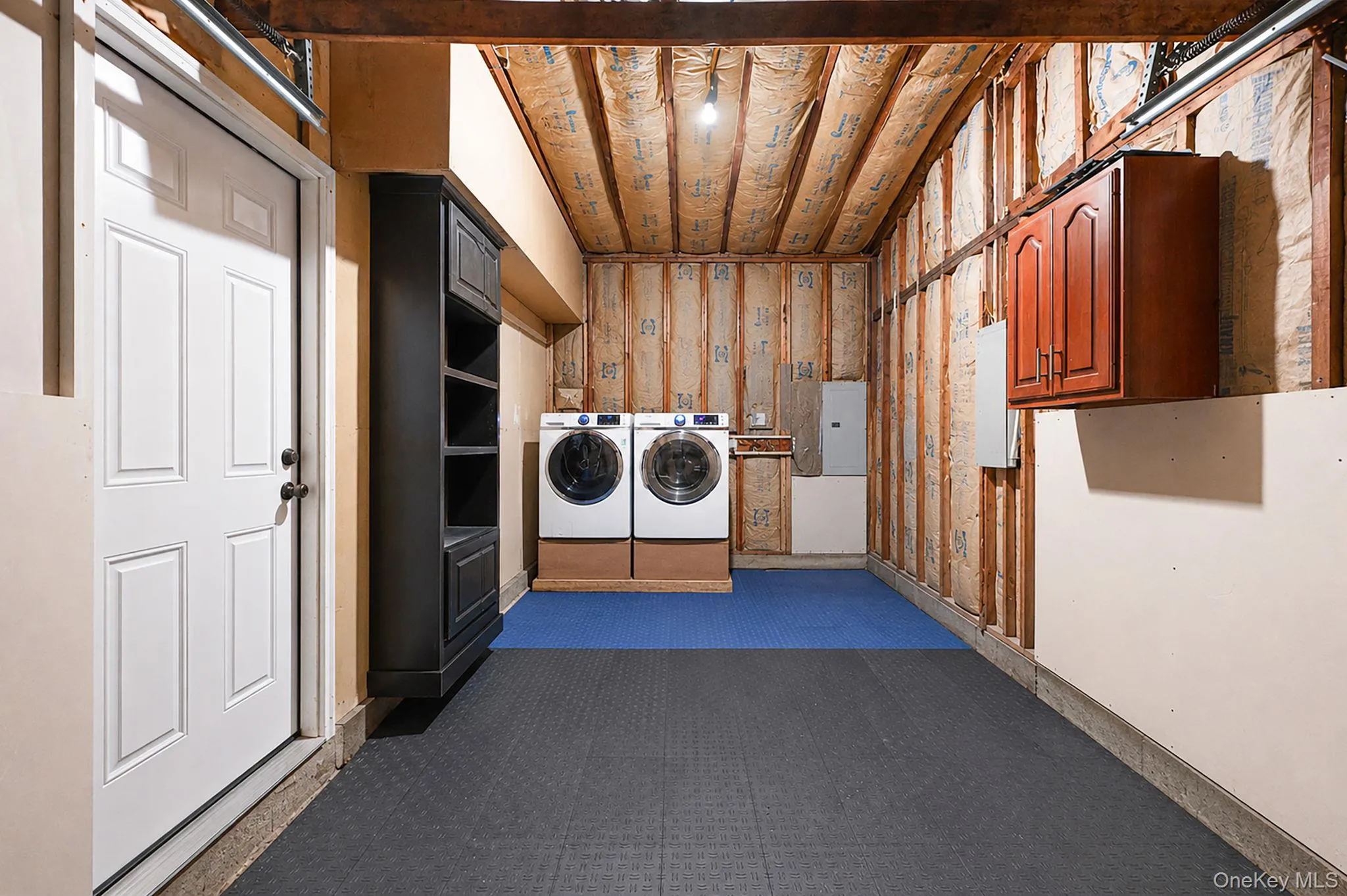 100 Patchogue Holbrook Road, Brookhaven, NY, 3 Bedrooms Bedrooms, 5 Rooms Rooms,1 BathroomBathrooms,Residential,For Rent,Patchogue Holbrook,0,1010848 100 Patchogue Holbrook Road, Brookhaven, NY, 3 Bedrooms Bedrooms, 5 Rooms Rooms,1 BathroomBathrooms,Residential,For Rent,Patchogue Holbrook,0,1010848