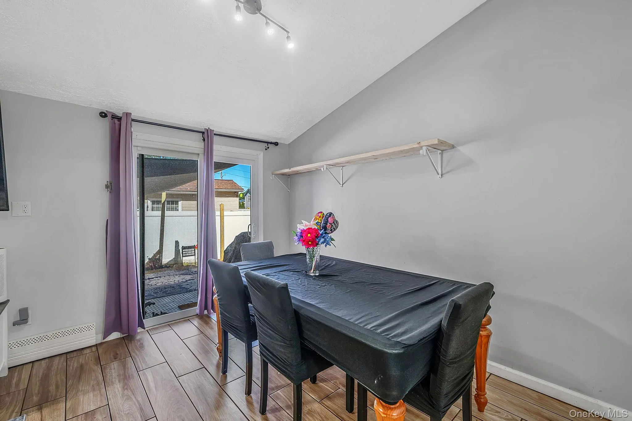 100 Patchogue Holbrook Road, Brookhaven, NY, 3 Bedrooms Bedrooms, 5 Rooms Rooms,1 BathroomBathrooms,Residential,For Rent,Patchogue Holbrook,0,1010848 100 Patchogue Holbrook Road, Brookhaven, NY, 3 Bedrooms Bedrooms, 5 Rooms Rooms,1 BathroomBathrooms,Residential,For Rent,Patchogue Holbrook,0,1010848
