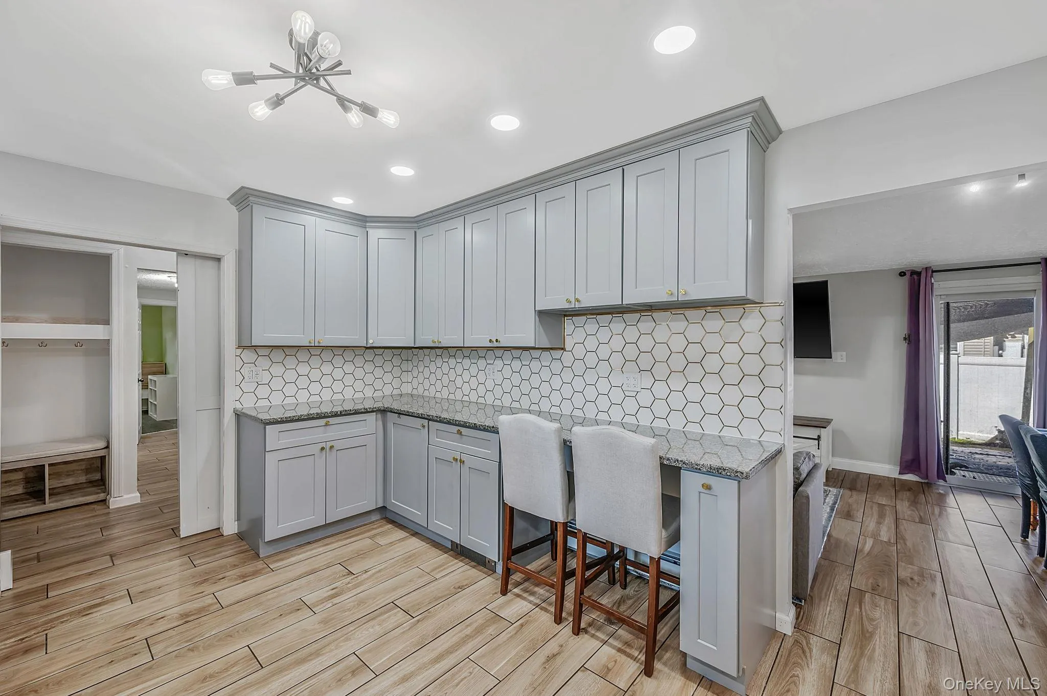 100 Patchogue Holbrook Road, Brookhaven, NY, 3 Bedrooms Bedrooms, 5 Rooms Rooms,1 BathroomBathrooms,Residential,For Rent,Patchogue Holbrook,0,1010848 100 Patchogue Holbrook Road, Brookhaven, NY, 3 Bedrooms Bedrooms, 5 Rooms Rooms,1 BathroomBathrooms,Residential,For Rent,Patchogue Holbrook,0,1010848