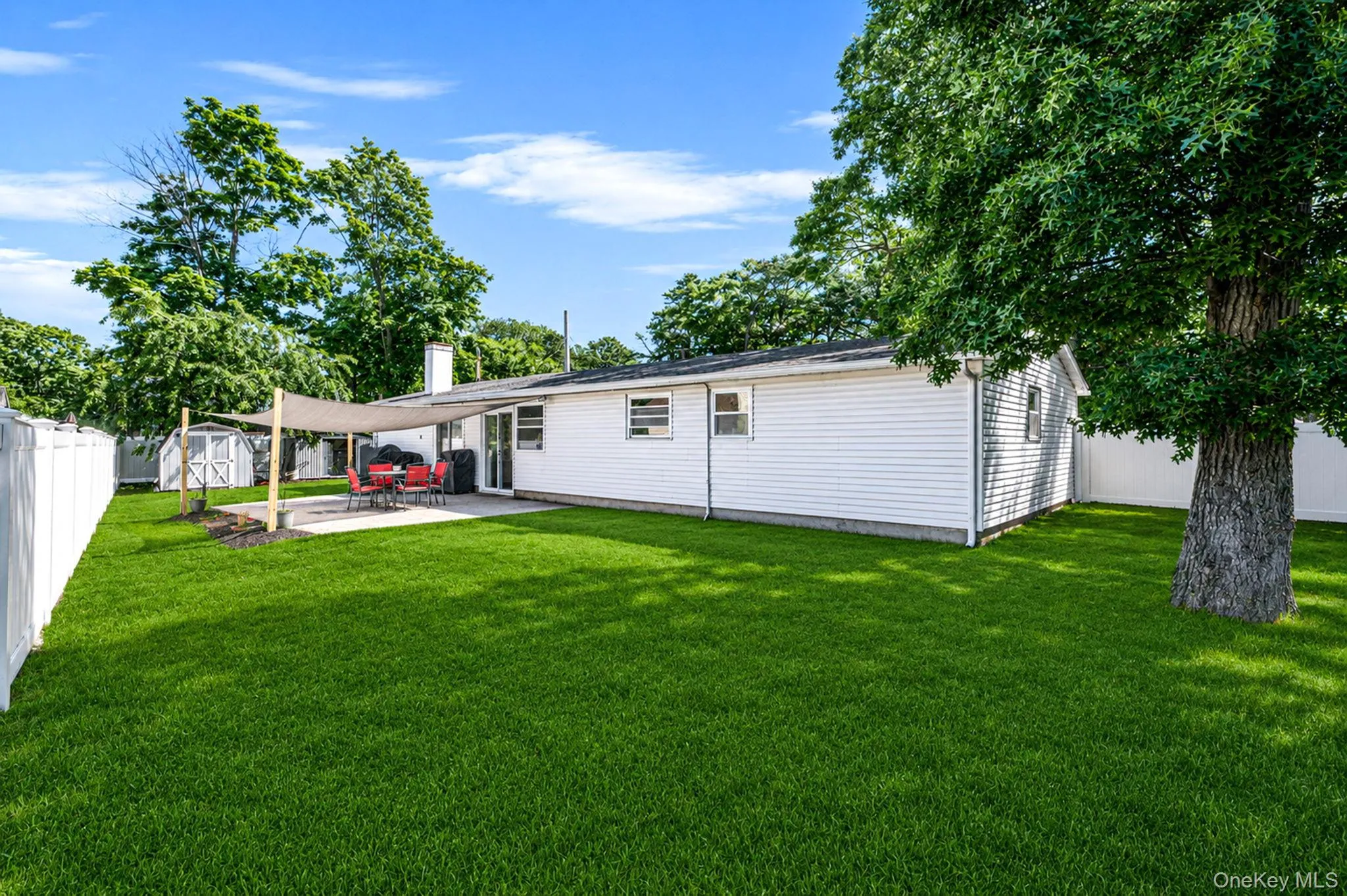 100 Patchogue Holbrook Road, Brookhaven, NY, 3 Bedrooms Bedrooms, 5 Rooms Rooms,1 BathroomBathrooms,Residential,For Rent,Patchogue Holbrook,0,1010848 100 Patchogue Holbrook Road, Brookhaven, NY, 3 Bedrooms Bedrooms, 5 Rooms Rooms,1 BathroomBathrooms,Residential,For Rent,Patchogue Holbrook,0,1010848
