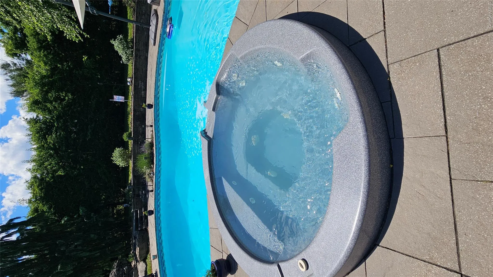 Hot tub flows into pool Hot tub flows into pool