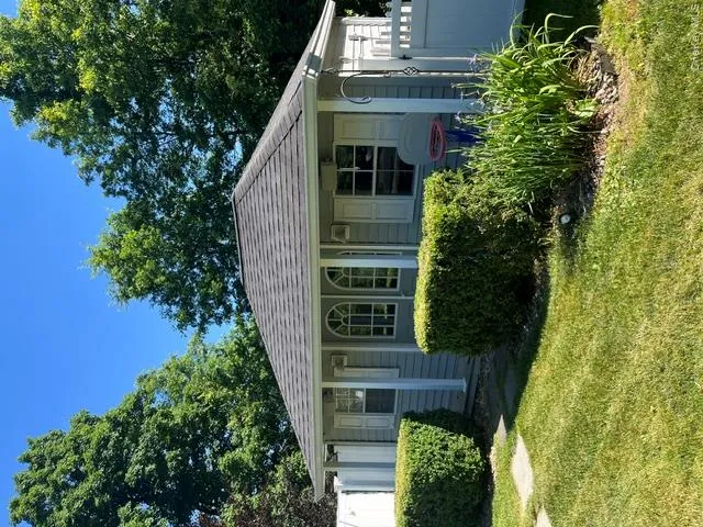 heated/air conditioned pool house with powder room and outdoor shower heated/air conditioned pool house with powder room and outdoor shower