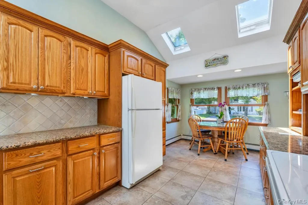 9 Epson Course, Brookhaven, NY, 4 Bedrooms Bedrooms, 8 Rooms Rooms,2 BathroomsBathrooms,Residential,For Rent,Epson,0,1010859 9 Epson Course, Brookhaven, NY, 4 Bedrooms Bedrooms, 8 Rooms Rooms,2 BathroomsBathrooms,Residential,For Rent,Epson,0,1010859