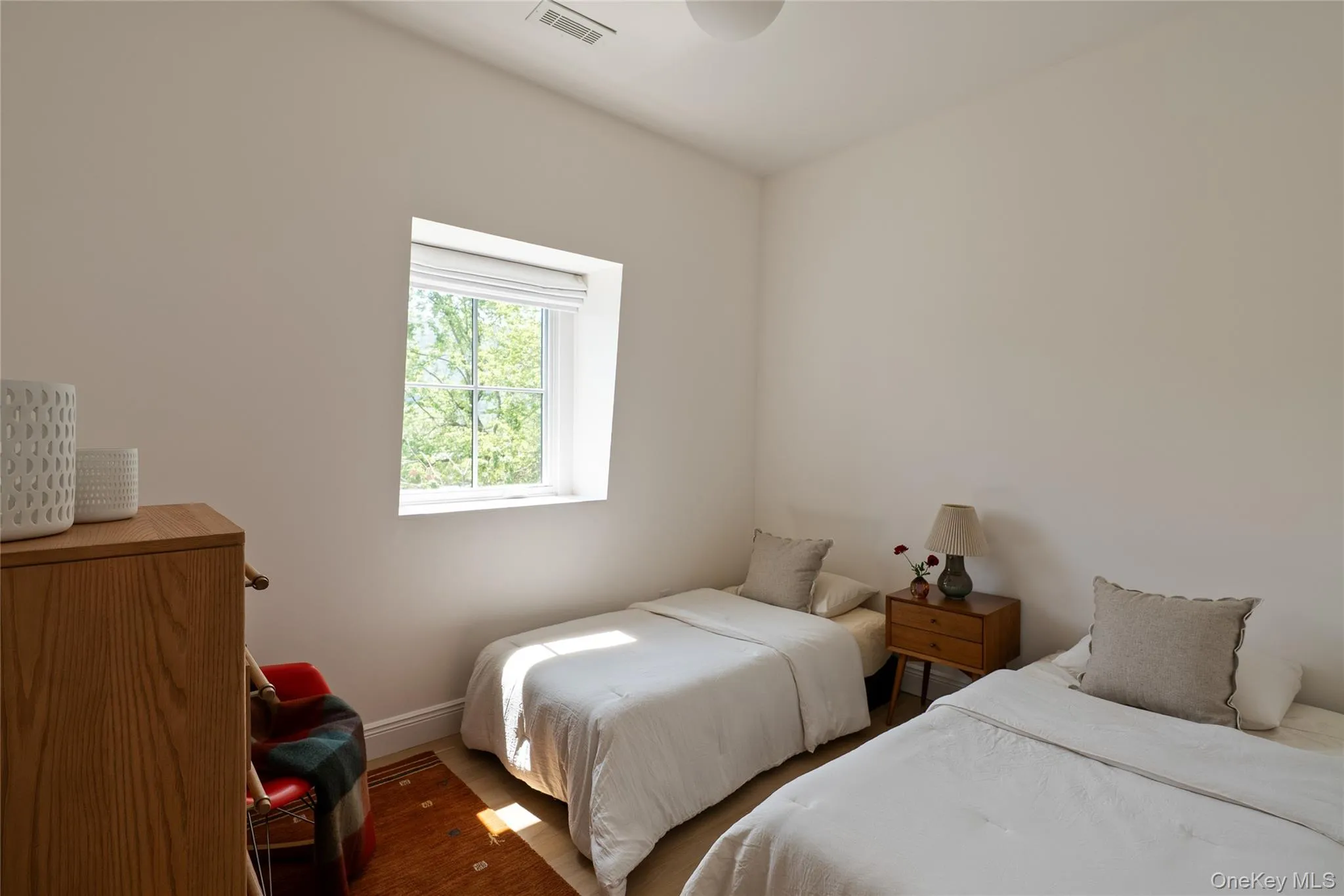 33 Davis Street, Beacon, NY, 5 Bedrooms Bedrooms, 11 Rooms Rooms,3 BathroomsBathrooms,Residential,For Rent,Davis,0,1010860 33 Davis Street, Beacon, NY, 5 Bedrooms Bedrooms, 11 Rooms Rooms,3 BathroomsBathrooms,Residential,For Rent,Davis,0,1010860