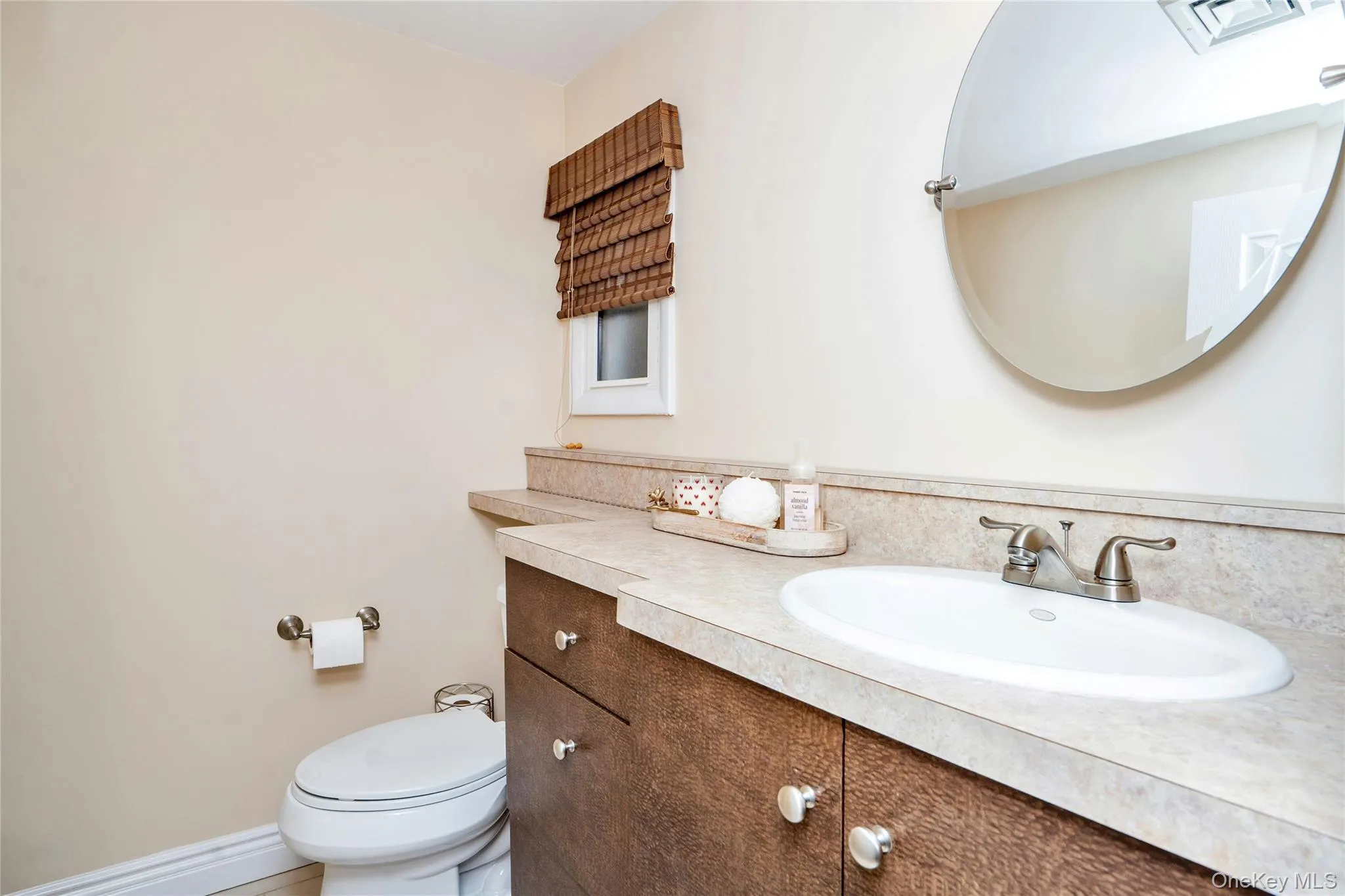 27 Coronet Lane, Oyster Bay, NY, 3 Bedrooms Bedrooms, 7 Rooms Rooms,2 BathroomsBathrooms,Residential,For Rent,Coronet,0,1010861 27 Coronet Lane, Oyster Bay, NY, 3 Bedrooms Bedrooms, 7 Rooms Rooms,2 BathroomsBathrooms,Residential,For Rent,Coronet,0,1010861