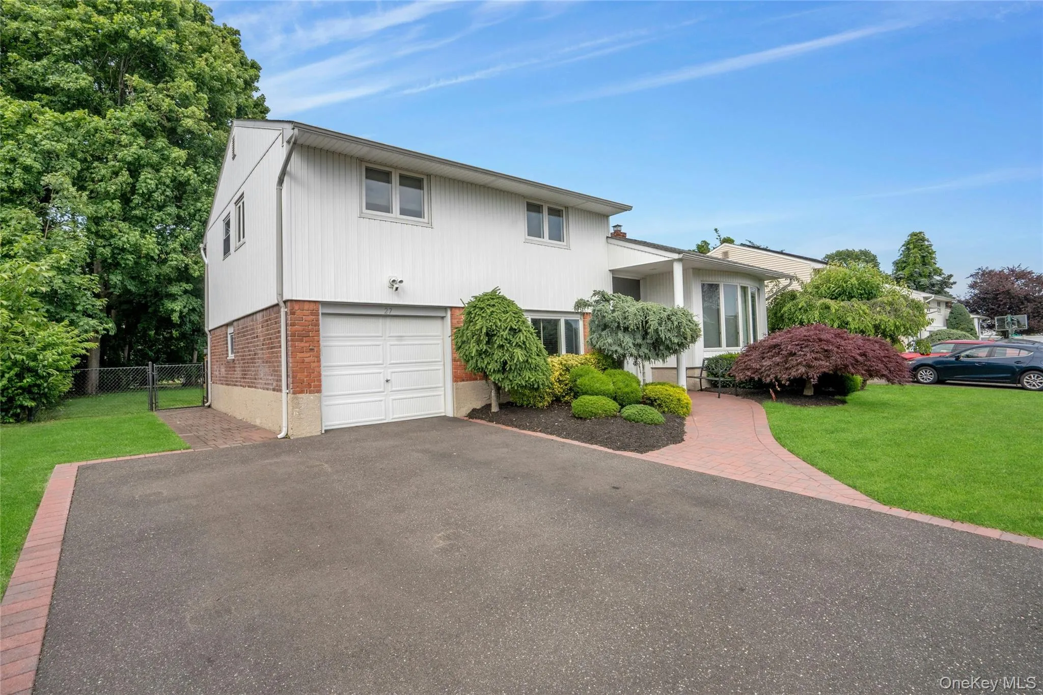 27 Coronet Lane, Oyster Bay, NY, 3 Bedrooms Bedrooms, 7 Rooms Rooms,2 BathroomsBathrooms,Residential,For Rent,Coronet,0,1010861 27 Coronet Lane, Oyster Bay, NY, 3 Bedrooms Bedrooms, 7 Rooms Rooms,2 BathroomsBathrooms,Residential,For Rent,Coronet,0,1010861