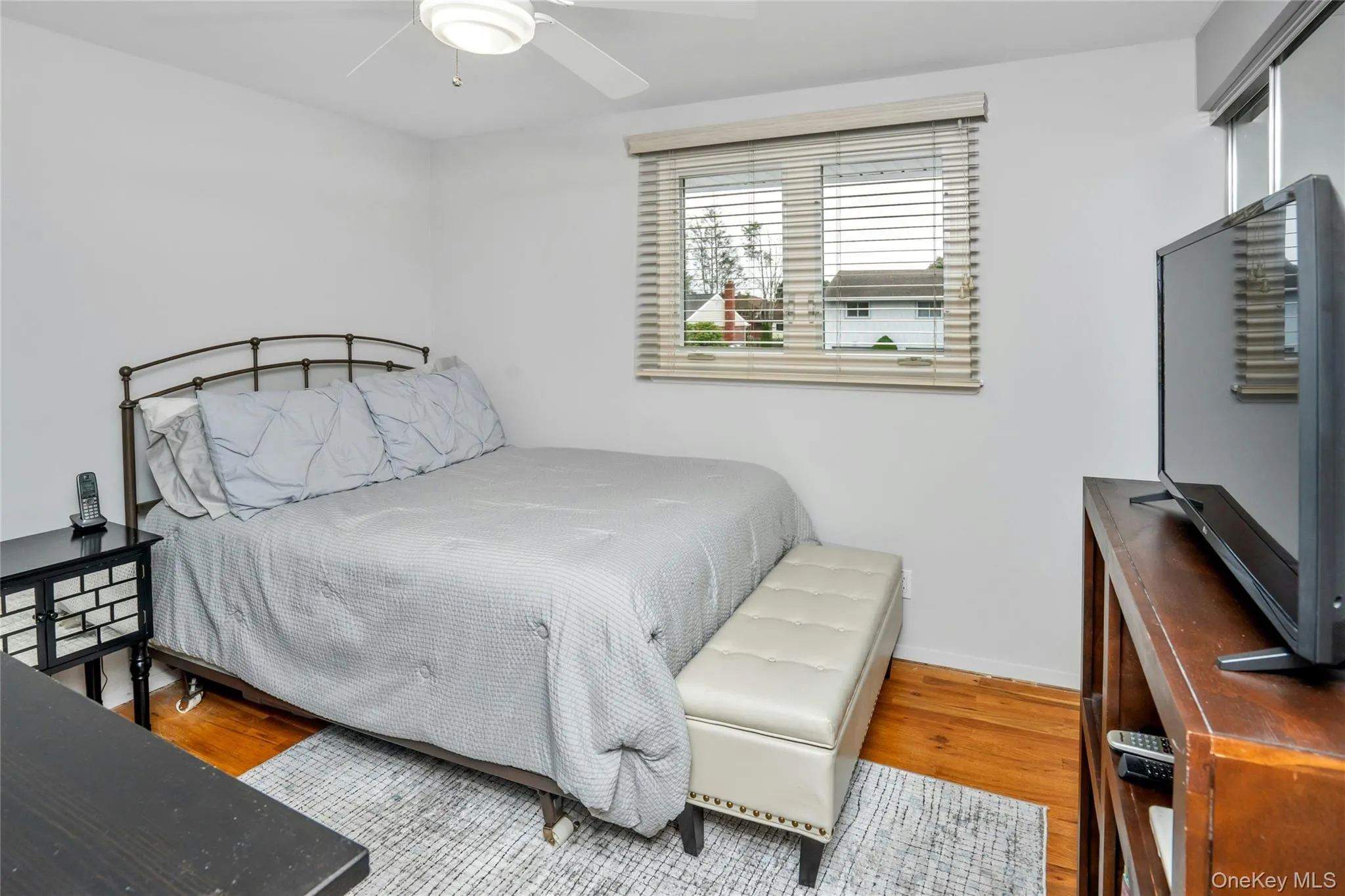 27 Coronet Lane, Oyster Bay, NY, 3 Bedrooms Bedrooms, 7 Rooms Rooms,2 BathroomsBathrooms,Residential,For Rent,Coronet,0,1010861 27 Coronet Lane, Oyster Bay, NY, 3 Bedrooms Bedrooms, 7 Rooms Rooms,2 BathroomsBathrooms,Residential,For Rent,Coronet,0,1010861