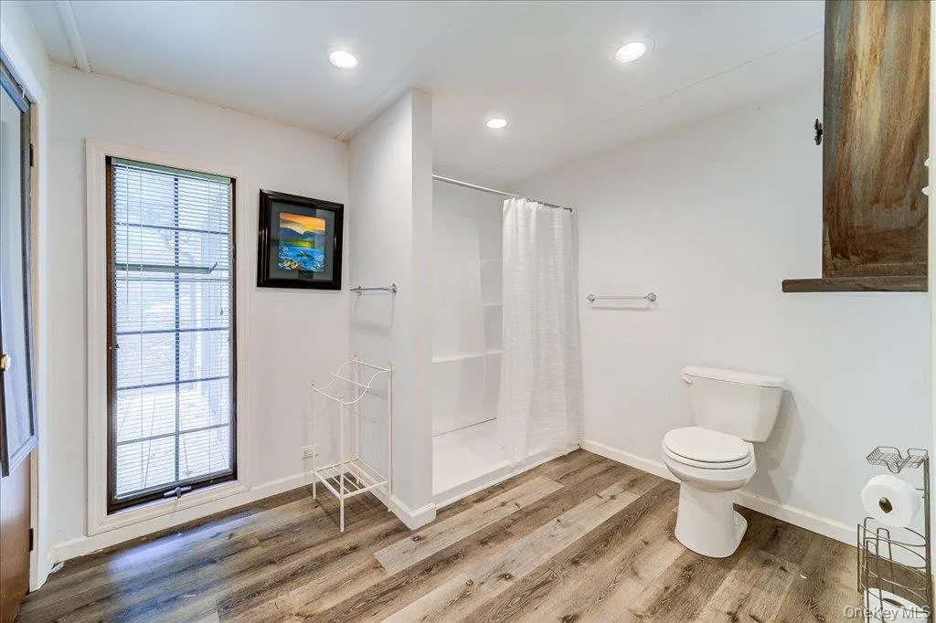 99 Moore Street, Kingston, NY, 4 Bedrooms Bedrooms, 8 Rooms Rooms,1 BathroomBathrooms,Residential,For Rent,Moore,0,1010862 99 Moore Street, Kingston, NY, 4 Bedrooms Bedrooms, 8 Rooms Rooms,1 BathroomBathrooms,Residential,For Rent,Moore,0,1010862