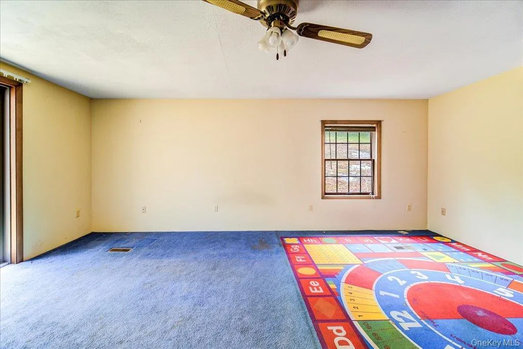 99 Moore Street, Kingston, NY, 4 Bedrooms Bedrooms, 8 Rooms Rooms,1 BathroomBathrooms,Residential,For Rent,Moore,0,1010862 99 Moore Street, Kingston, NY, 4 Bedrooms Bedrooms, 8 Rooms Rooms,1 BathroomBathrooms,Residential,For Rent,Moore,0,1010862
