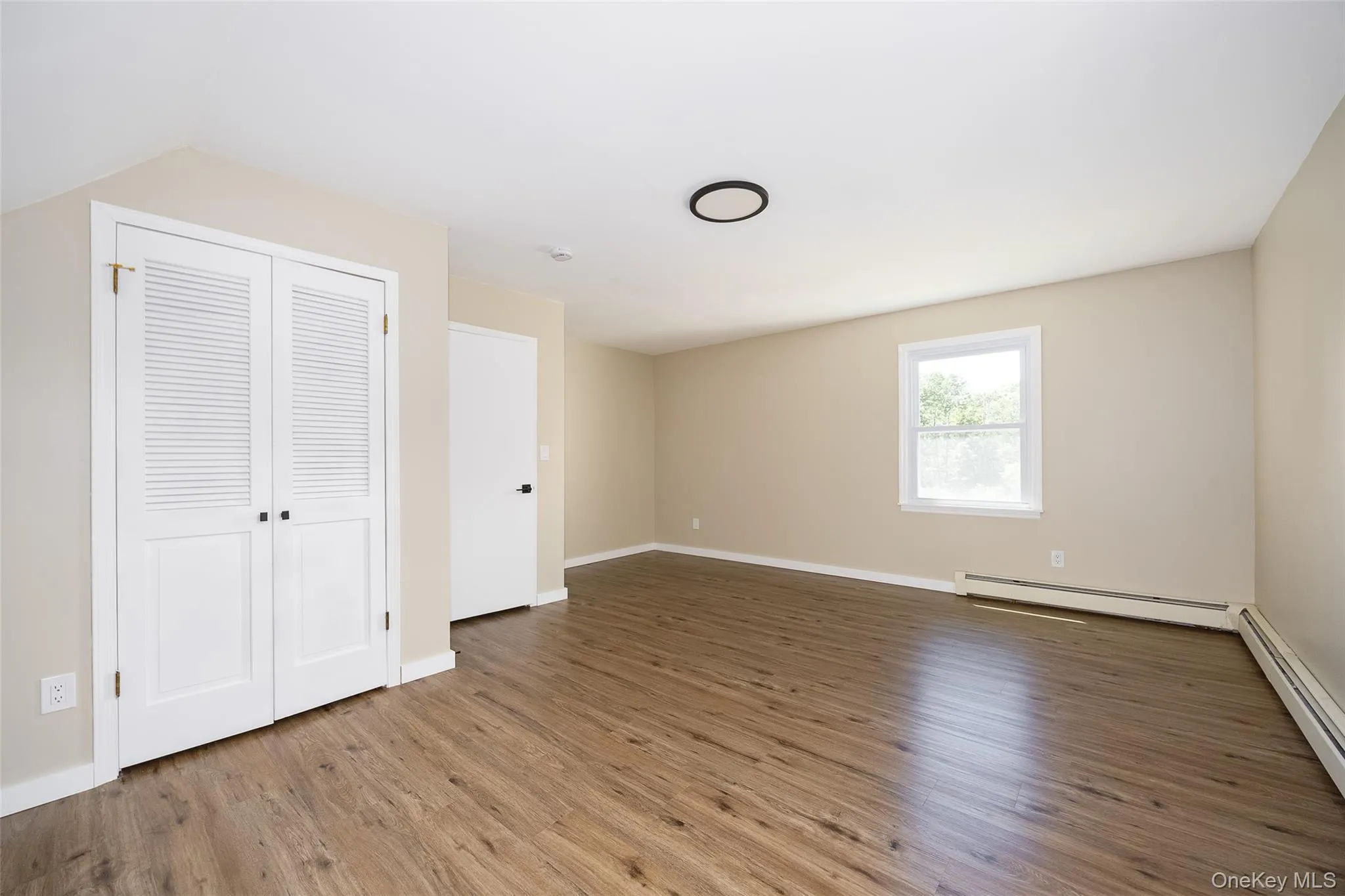 18 Cream Street, Hyde Park, NY, 4 Bedrooms Bedrooms, 9 Rooms Rooms,2 BathroomsBathrooms,Residential,For Rent,Cream,0,1010873 18 Cream Street, Hyde Park, NY, 4 Bedrooms Bedrooms, 9 Rooms Rooms,2 BathroomsBathrooms,Residential,For Rent,Cream,0,1010873
