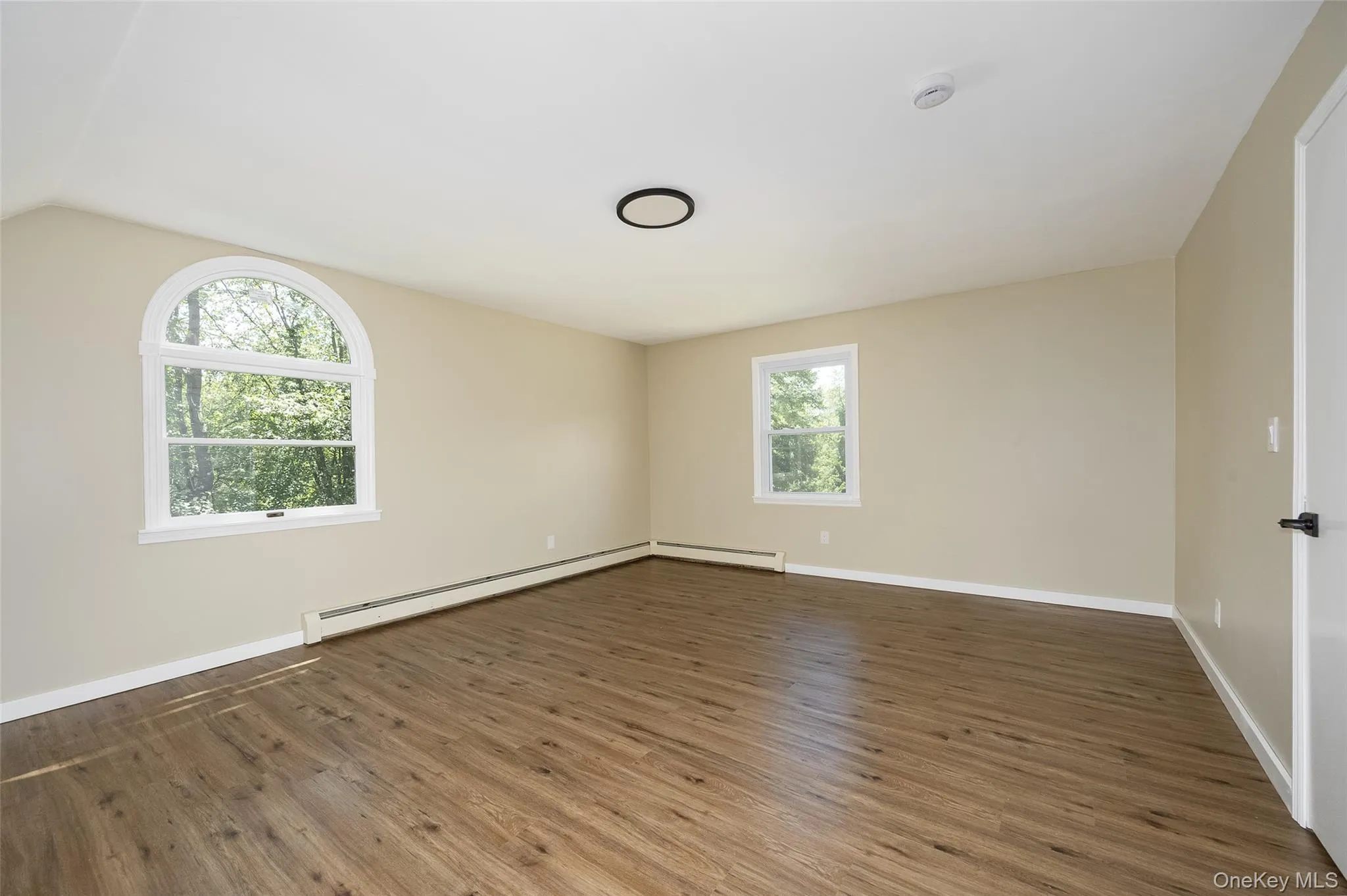 18 Cream Street, Hyde Park, NY, 4 Bedrooms Bedrooms, 9 Rooms Rooms,2 BathroomsBathrooms,Residential,For Rent,Cream,0,1010873 18 Cream Street, Hyde Park, NY, 4 Bedrooms Bedrooms, 9 Rooms Rooms,2 BathroomsBathrooms,Residential,For Rent,Cream,0,1010873