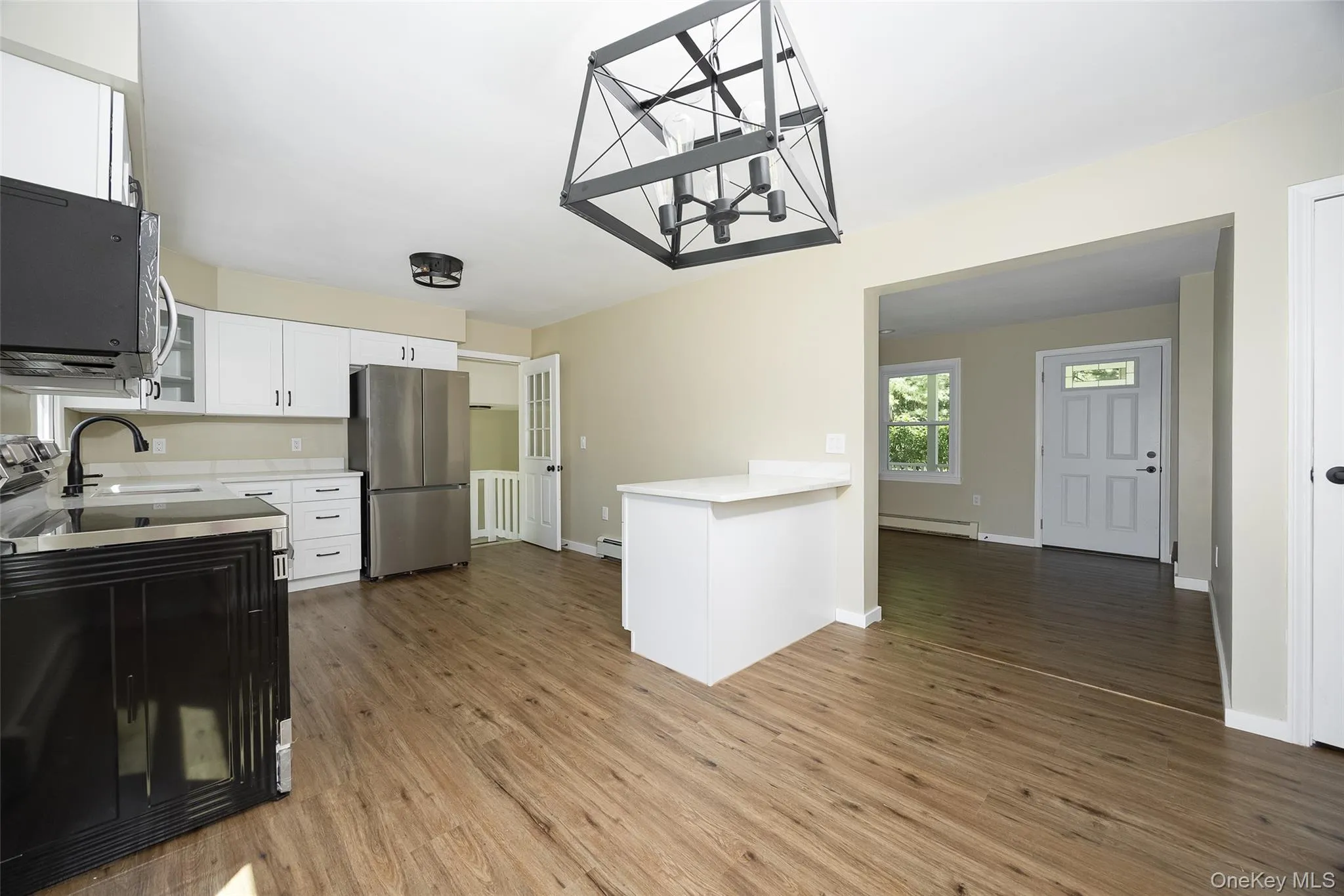 18 Cream Street, Hyde Park, NY, 4 Bedrooms Bedrooms, 9 Rooms Rooms,2 BathroomsBathrooms,Residential,For Rent,Cream,0,1010873 18 Cream Street, Hyde Park, NY, 4 Bedrooms Bedrooms, 9 Rooms Rooms,2 BathroomsBathrooms,Residential,For Rent,Cream,0,1010873