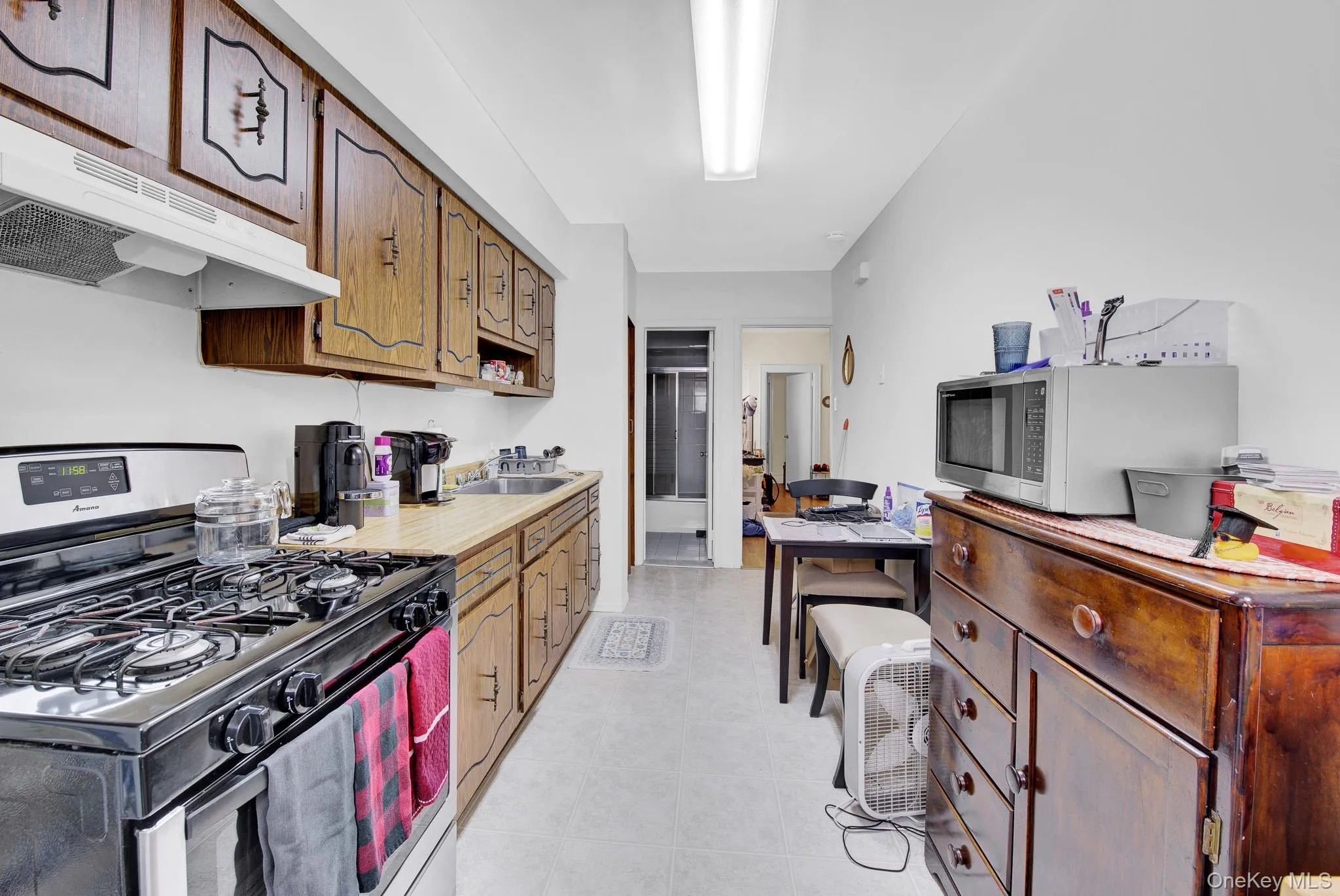 70-29 68 th Place, New York, NY, 5 Bedrooms Bedrooms, 10 Rooms Rooms,2 BathroomsBathrooms,Residential,For Rent,68 th,0,1010875 70-29 68 th Place, New York, NY, 5 Bedrooms Bedrooms, 10 Rooms Rooms,2 BathroomsBathrooms,Residential,For Rent,68 th,0,1010875