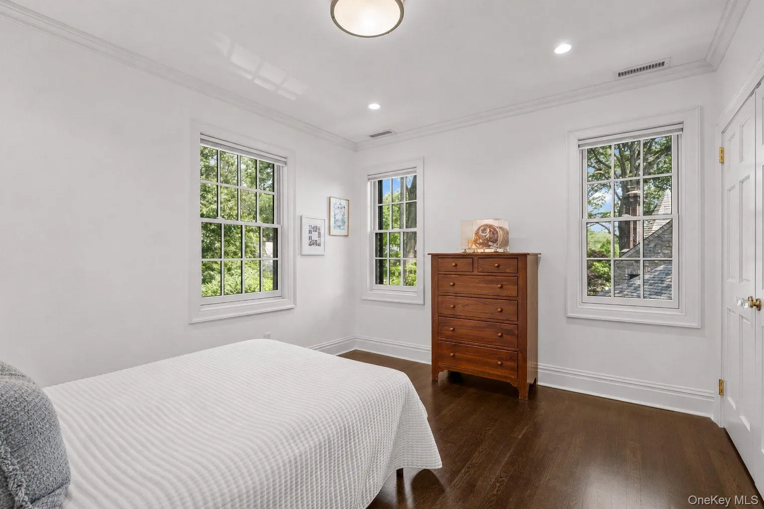 7 Rochelle Road, Mamaroneck, NY, 6 Bedrooms Bedrooms, 12 Rooms Rooms,5 BathroomsBathrooms,Residential,For Rent,Rochelle,0,1010877 7 Rochelle Road, Mamaroneck, NY, 6 Bedrooms Bedrooms, 12 Rooms Rooms,5 BathroomsBathrooms,Residential,For Rent,Rochelle,0,1010877