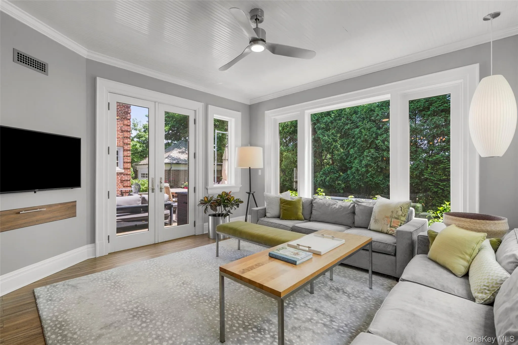 7 Rochelle Road, Mamaroneck, NY, 6 Bedrooms Bedrooms, 12 Rooms Rooms,5 BathroomsBathrooms,Residential,For Rent,Rochelle,0,1010877 7 Rochelle Road, Mamaroneck, NY, 6 Bedrooms Bedrooms, 12 Rooms Rooms,5 BathroomsBathrooms,Residential,For Rent,Rochelle,0,1010877