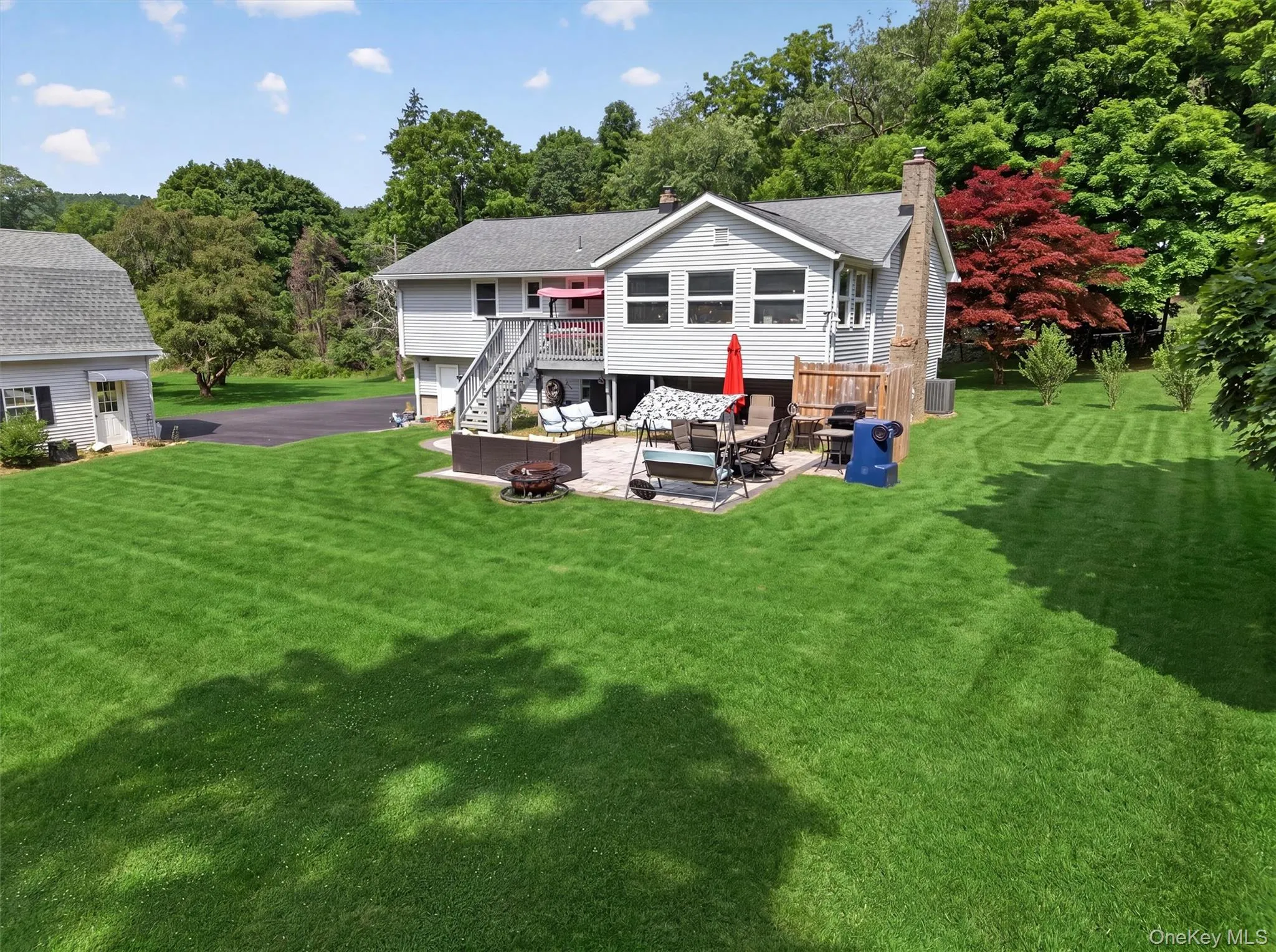 18 Helms Hill Road, Blooming Grove, NY, 3 Bedrooms Bedrooms, 11 Rooms Rooms,3 BathroomsBathrooms,Residential,For Rent,Helms Hill,0,1010878 18 Helms Hill Road, Blooming Grove, NY, 3 Bedrooms Bedrooms, 11 Rooms Rooms,3 BathroomsBathrooms,Residential,For Rent,Helms Hill,0,1010878