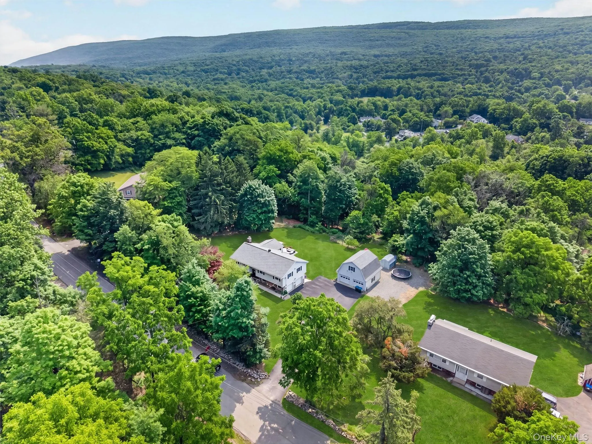 18 Helms Hill Road, Blooming Grove, NY, 3 Bedrooms Bedrooms, 11 Rooms Rooms,3 BathroomsBathrooms,Residential,For Rent,Helms Hill,0,1010878 18 Helms Hill Road, Blooming Grove, NY, 3 Bedrooms Bedrooms, 11 Rooms Rooms,3 BathroomsBathrooms,Residential,For Rent,Helms Hill,0,1010878