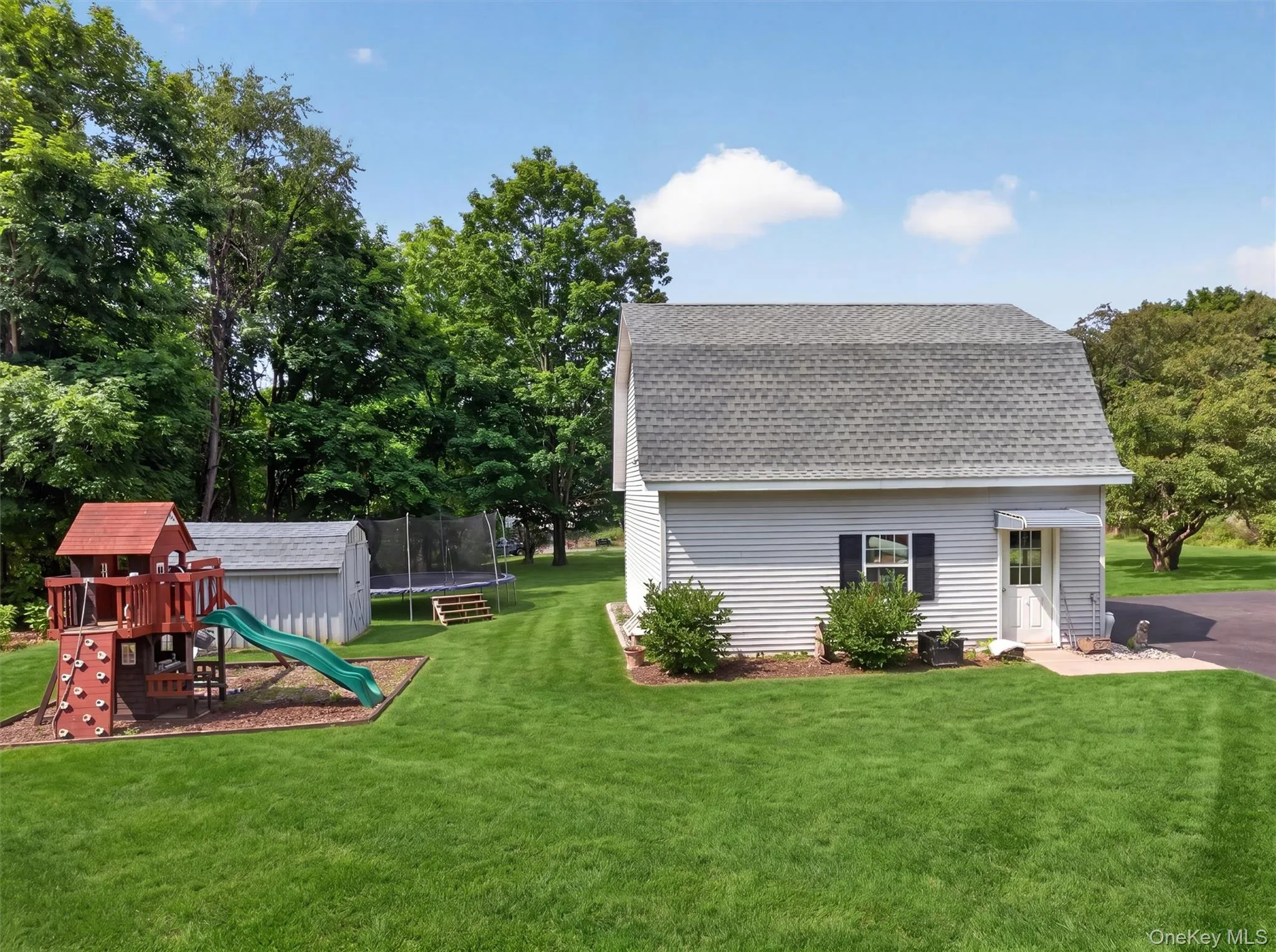 18 Helms Hill Road, Blooming Grove, NY, 3 Bedrooms Bedrooms, 11 Rooms Rooms,3 BathroomsBathrooms,Residential,For Rent,Helms Hill,0,1010878 18 Helms Hill Road, Blooming Grove, NY, 3 Bedrooms Bedrooms, 11 Rooms Rooms,3 BathroomsBathrooms,Residential,For Rent,Helms Hill,0,1010878